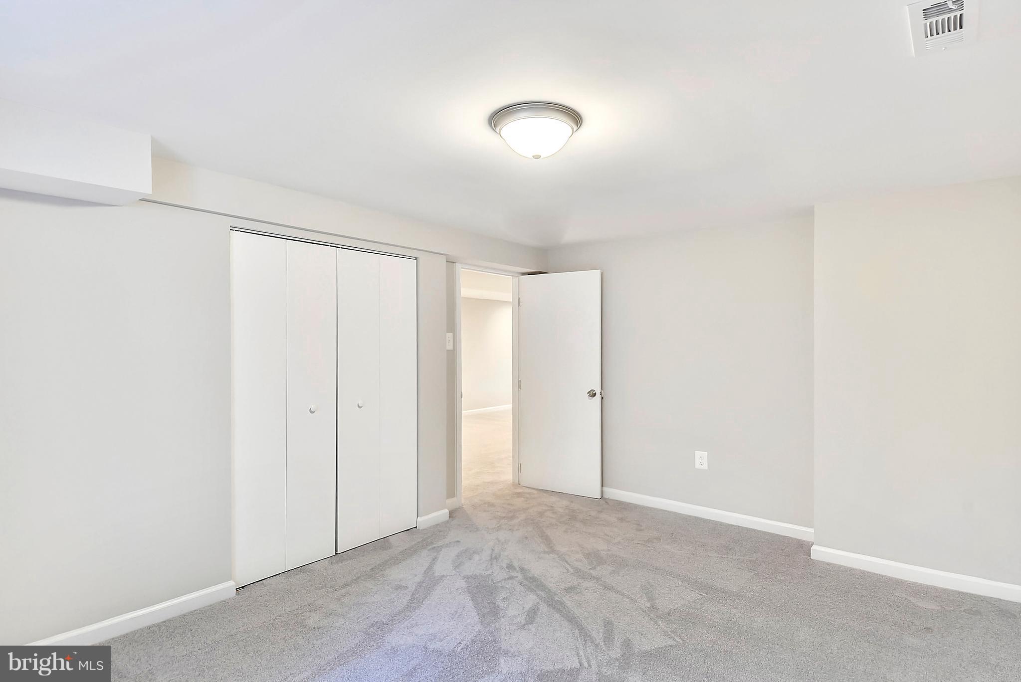 CARLIN SPRINGS - Residential