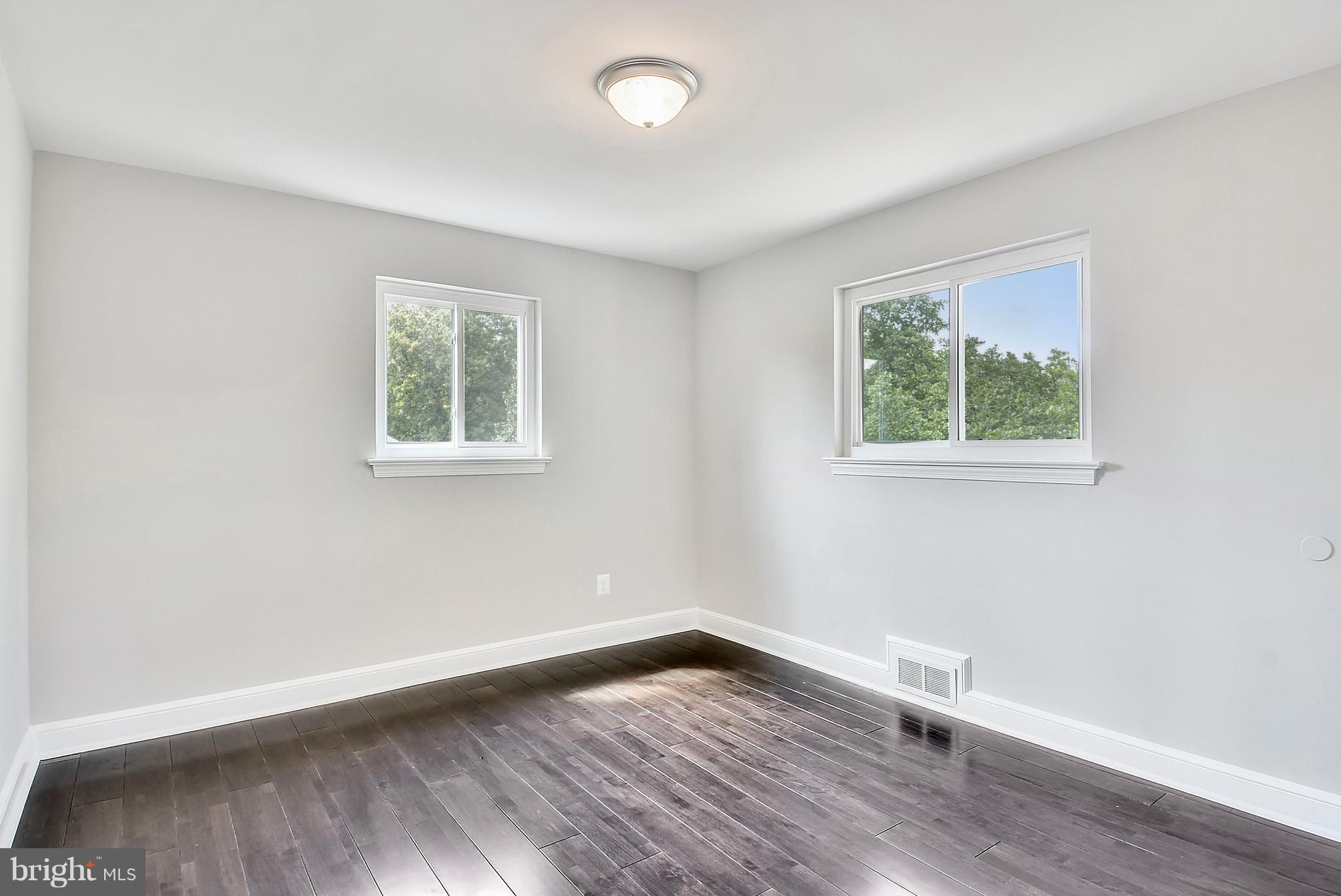 CARLIN SPRINGS - Residential