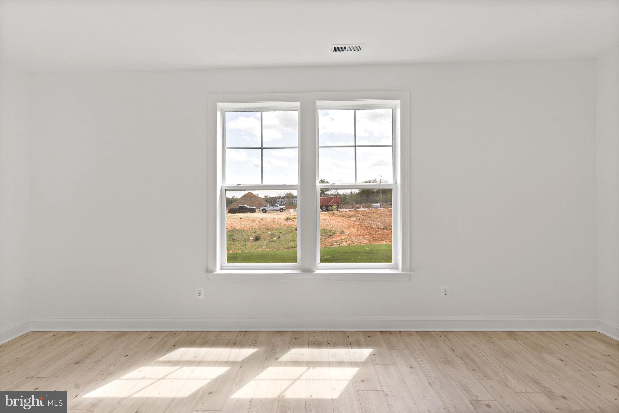 ROSEHILL MANOR - Residential