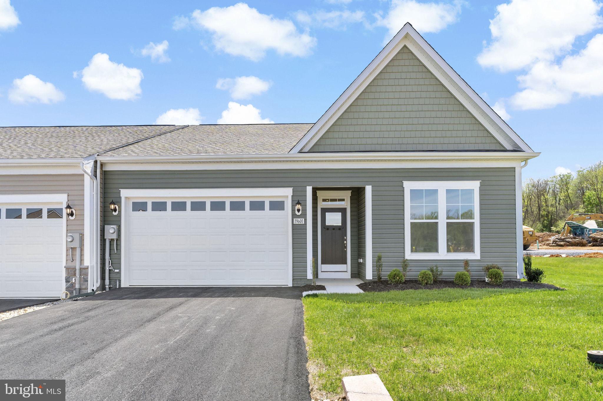 19601 LAVENDER LANE