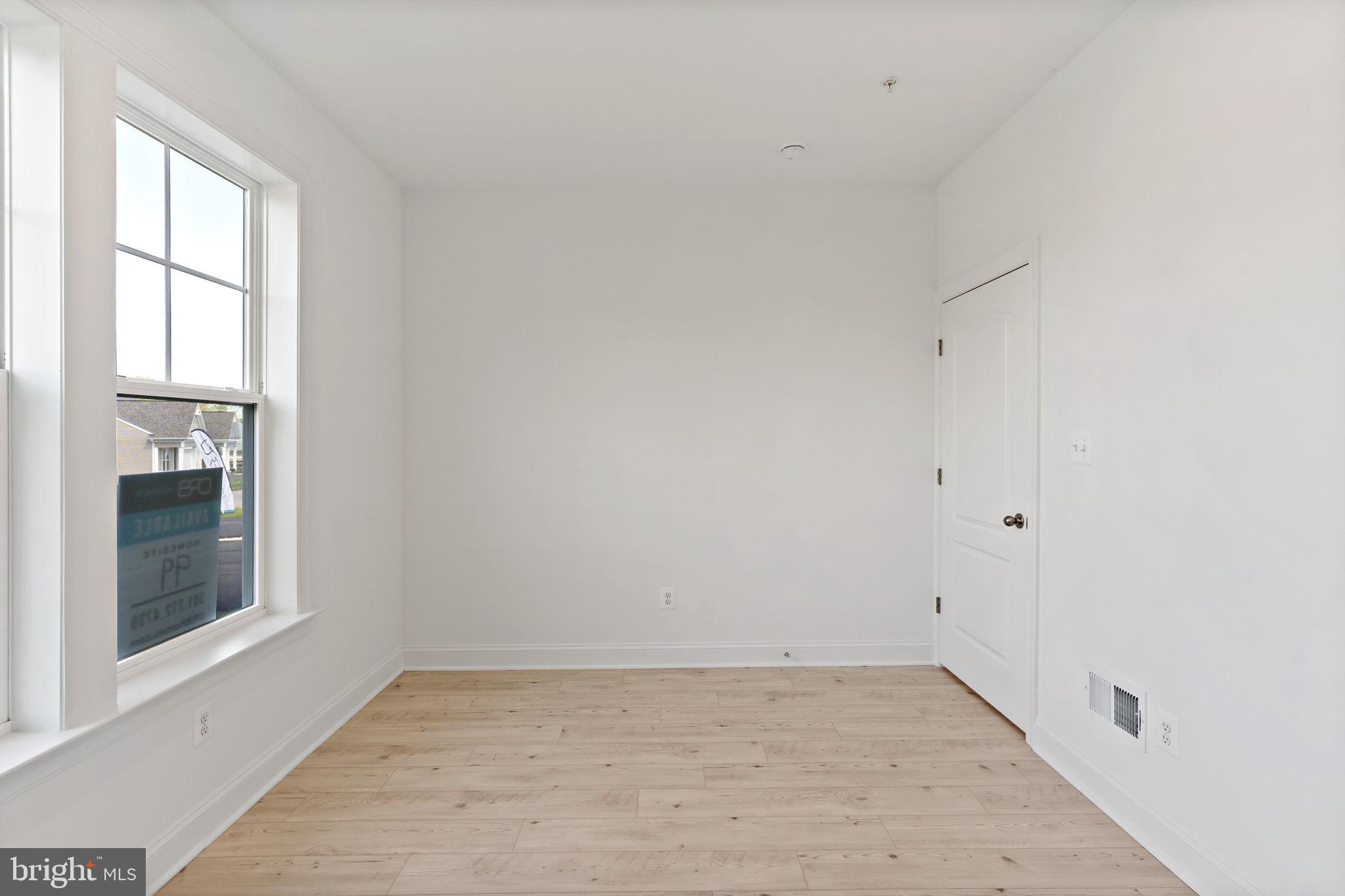 ROSEHILL MANOR - Residential