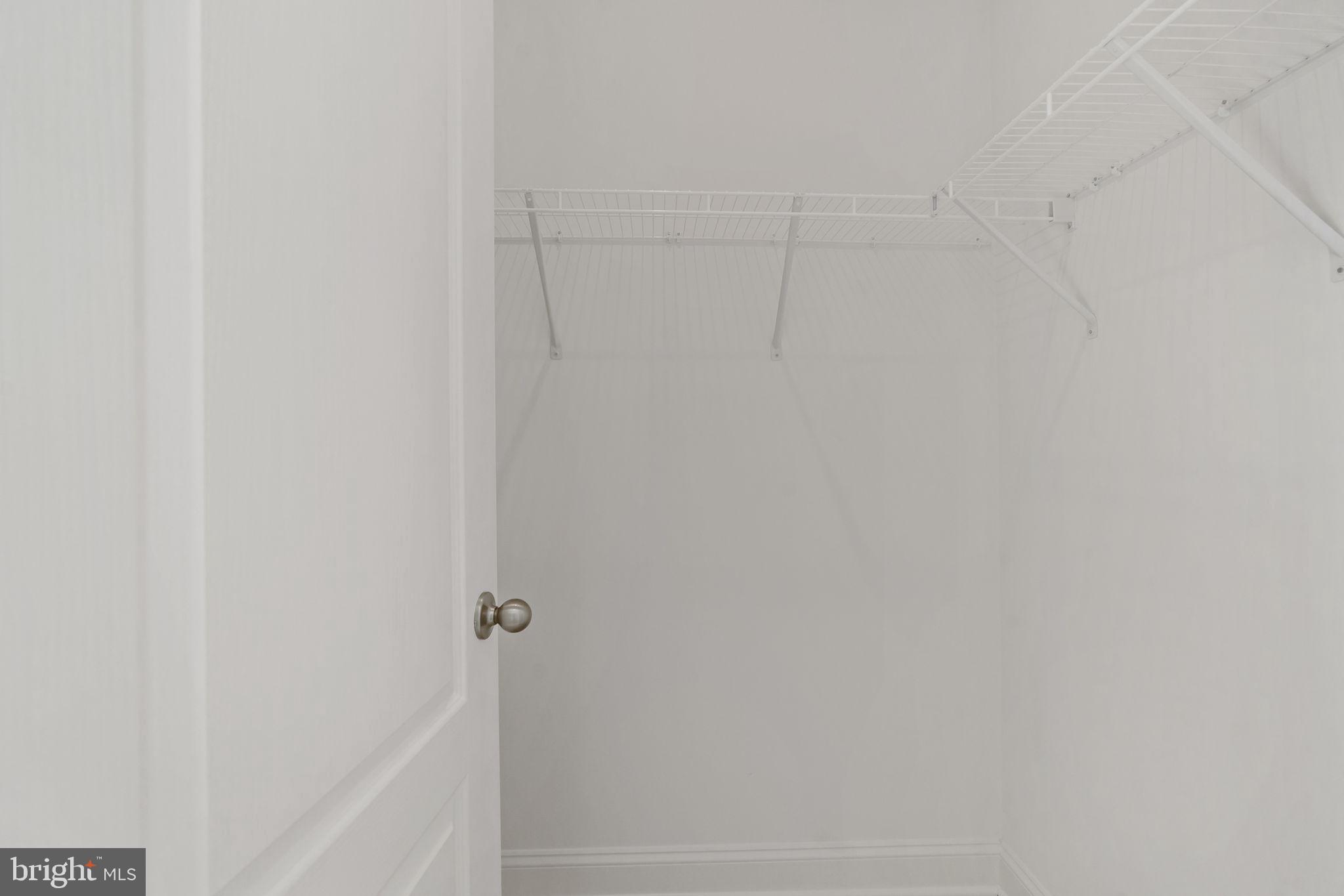 ROSEHILL MANOR - Residential