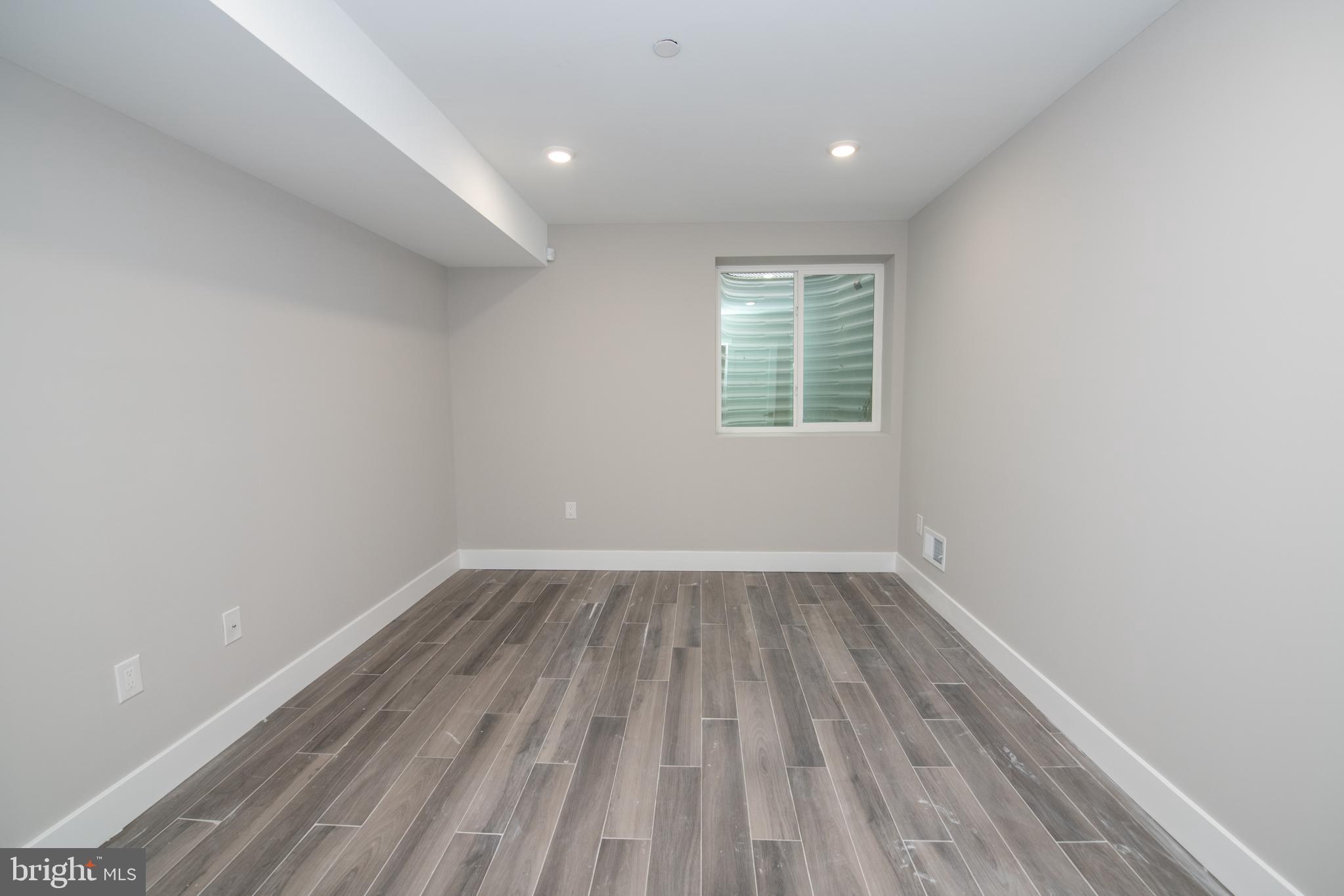 FISHTOWN - Residential Lease