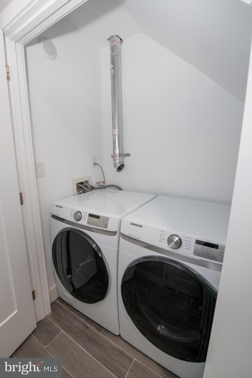 FISHTOWN - Residential Lease