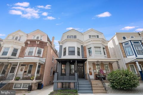 Townhouse For Sale - 111 W Sharpnack Street<br/> PHILADELPHIA, PA 19119