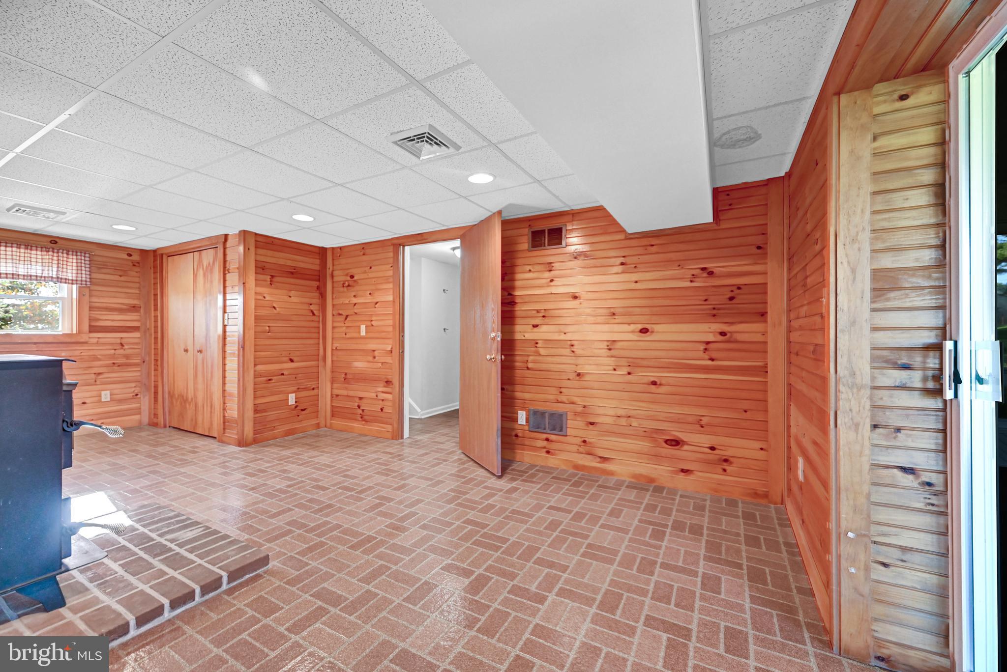 EAST DONEGAL TWP - Residential