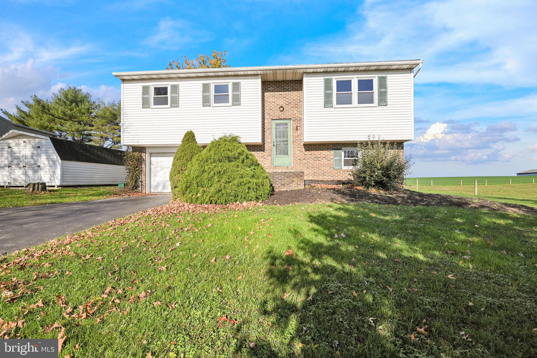 EAST DONEGAL TWP - Residential