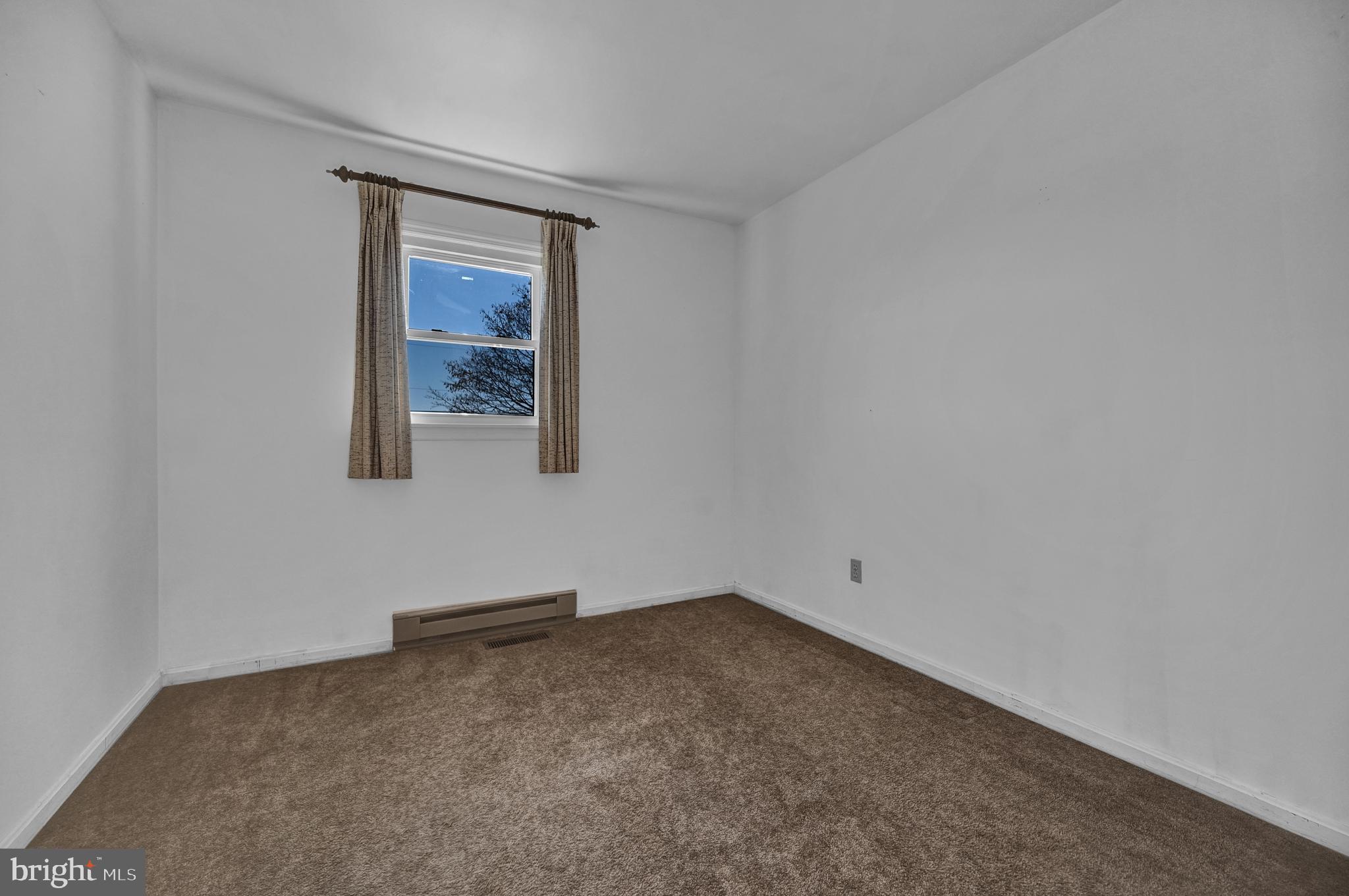 EAST DONEGAL TWP - Residential