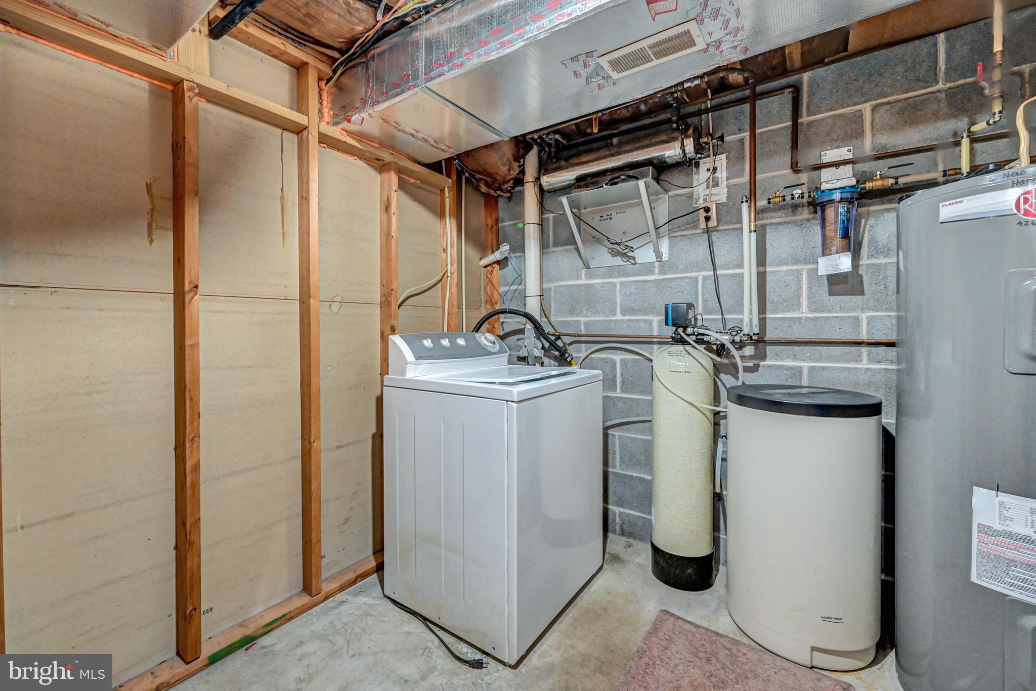 EAST DONEGAL TWP - Residential