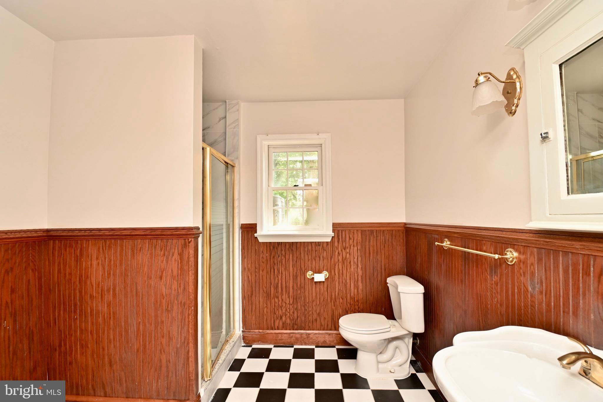 PINE VIEW ESTATES - Residential