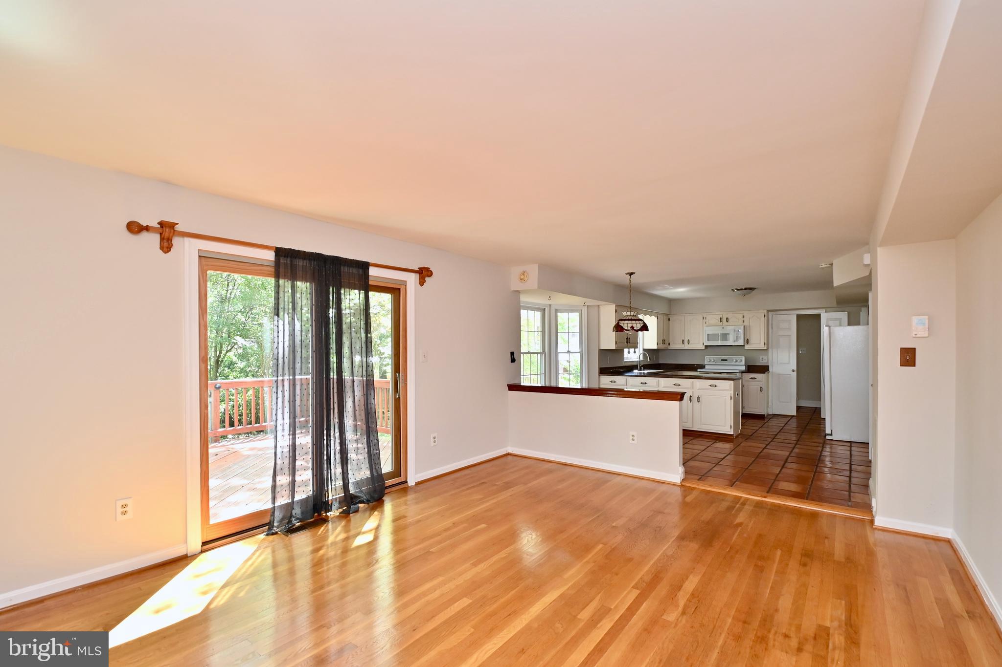 PINE VIEW ESTATES - Residential