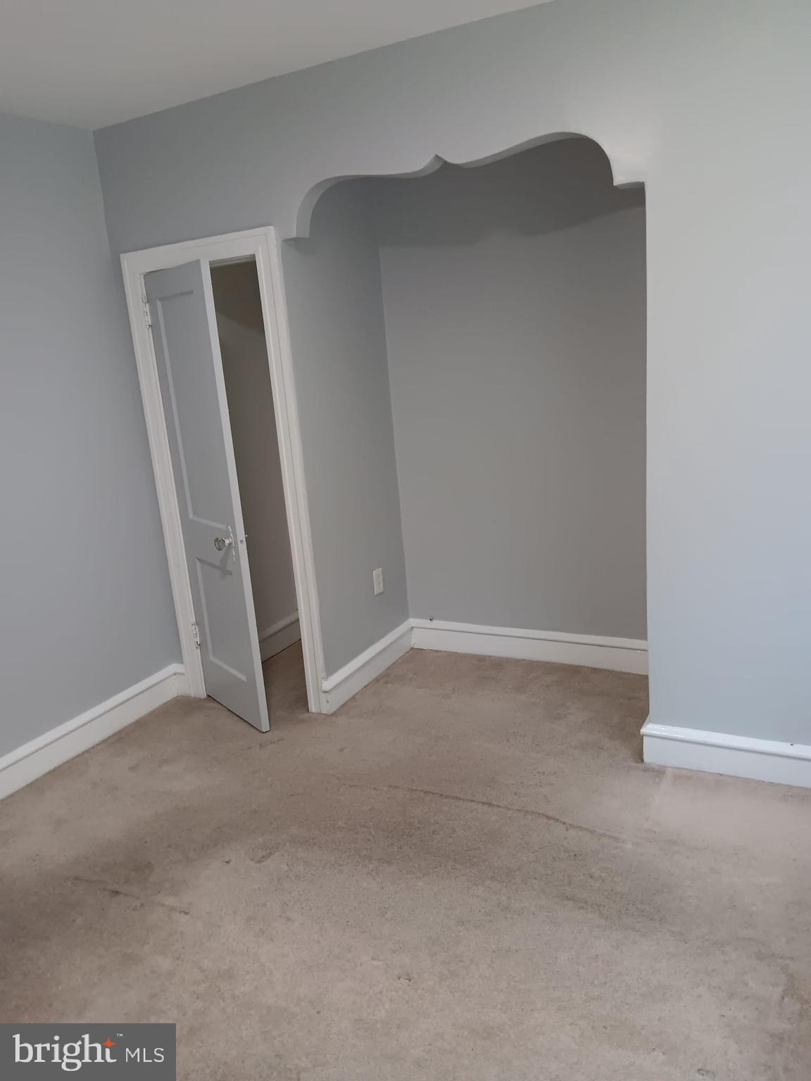 LAWNCREST - Residential