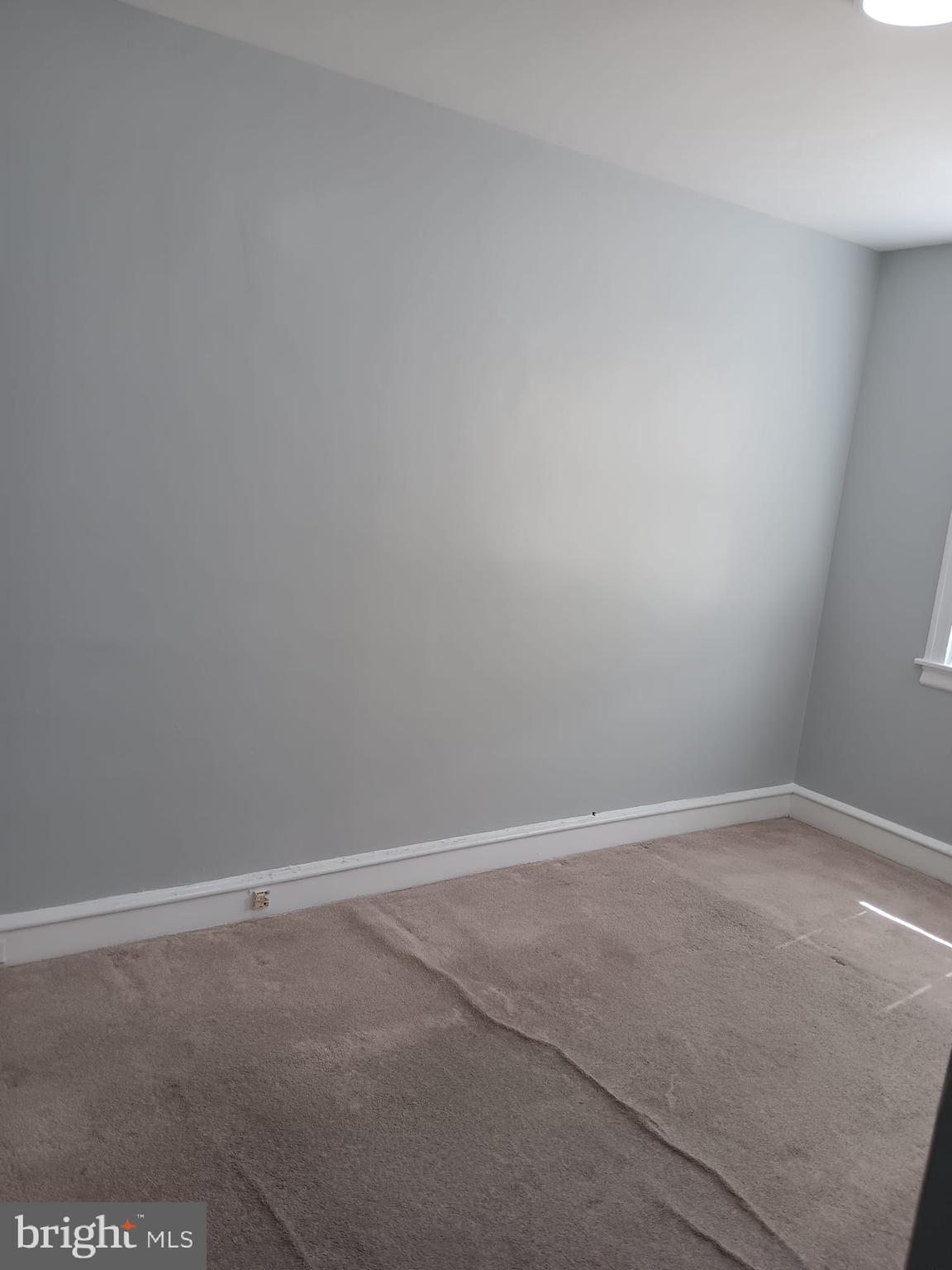 LAWNCREST - Residential