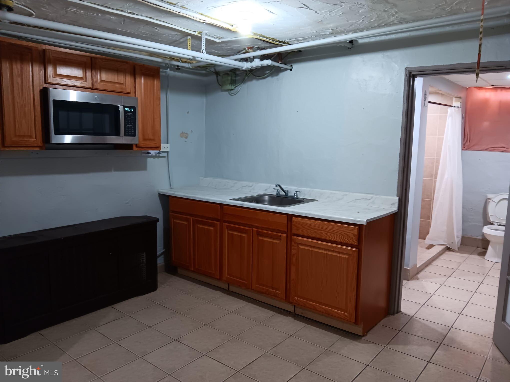 LAWNCREST - Residential