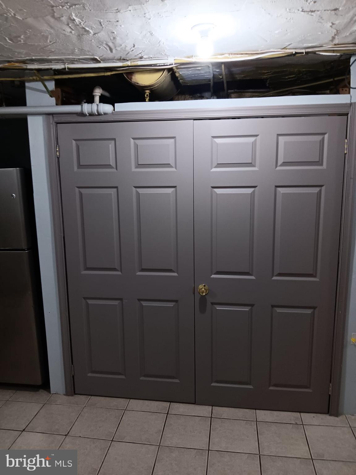 LAWNCREST - Residential