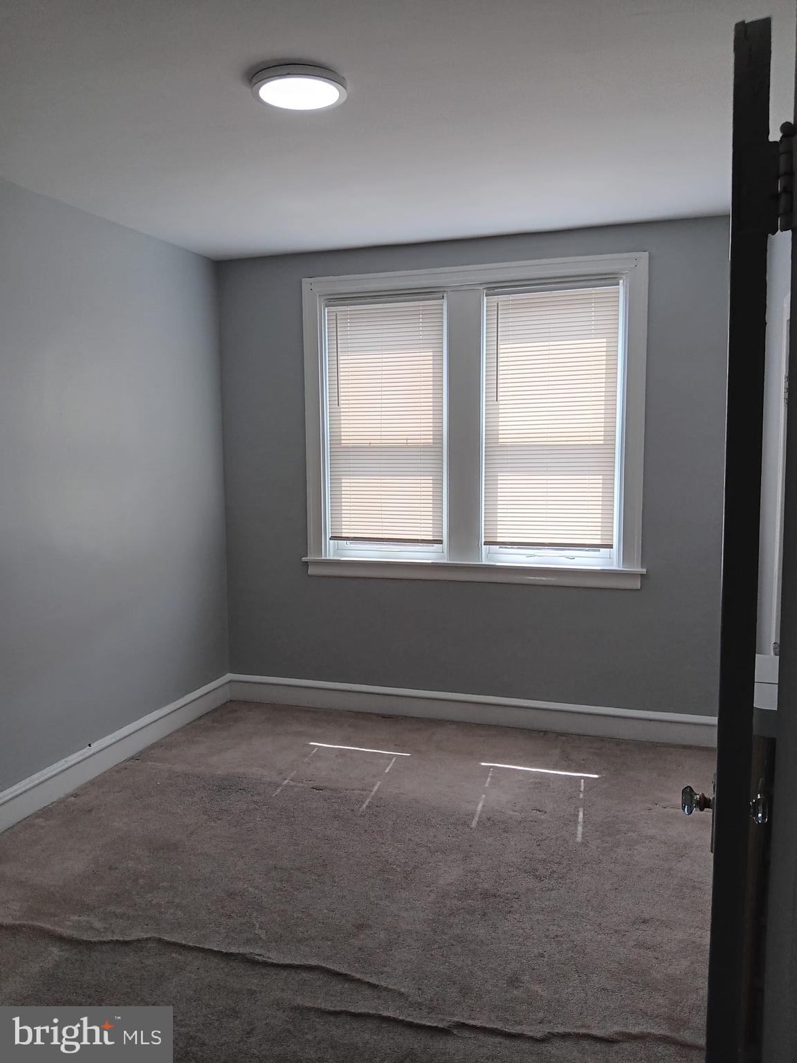 LAWNCREST - Residential