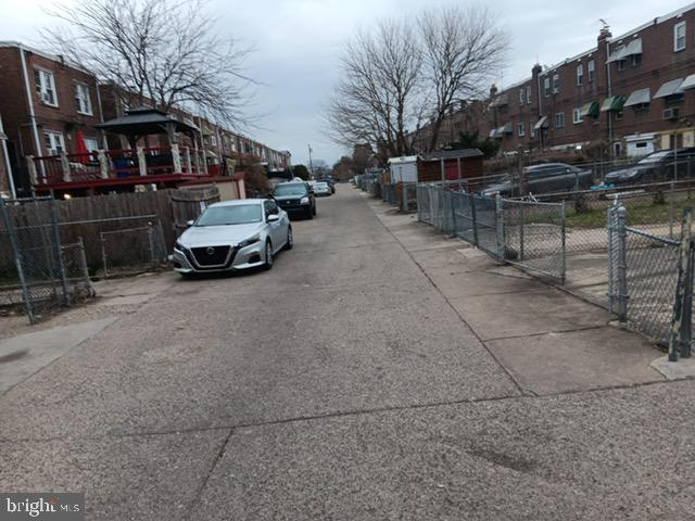 LAWNCREST - Residential