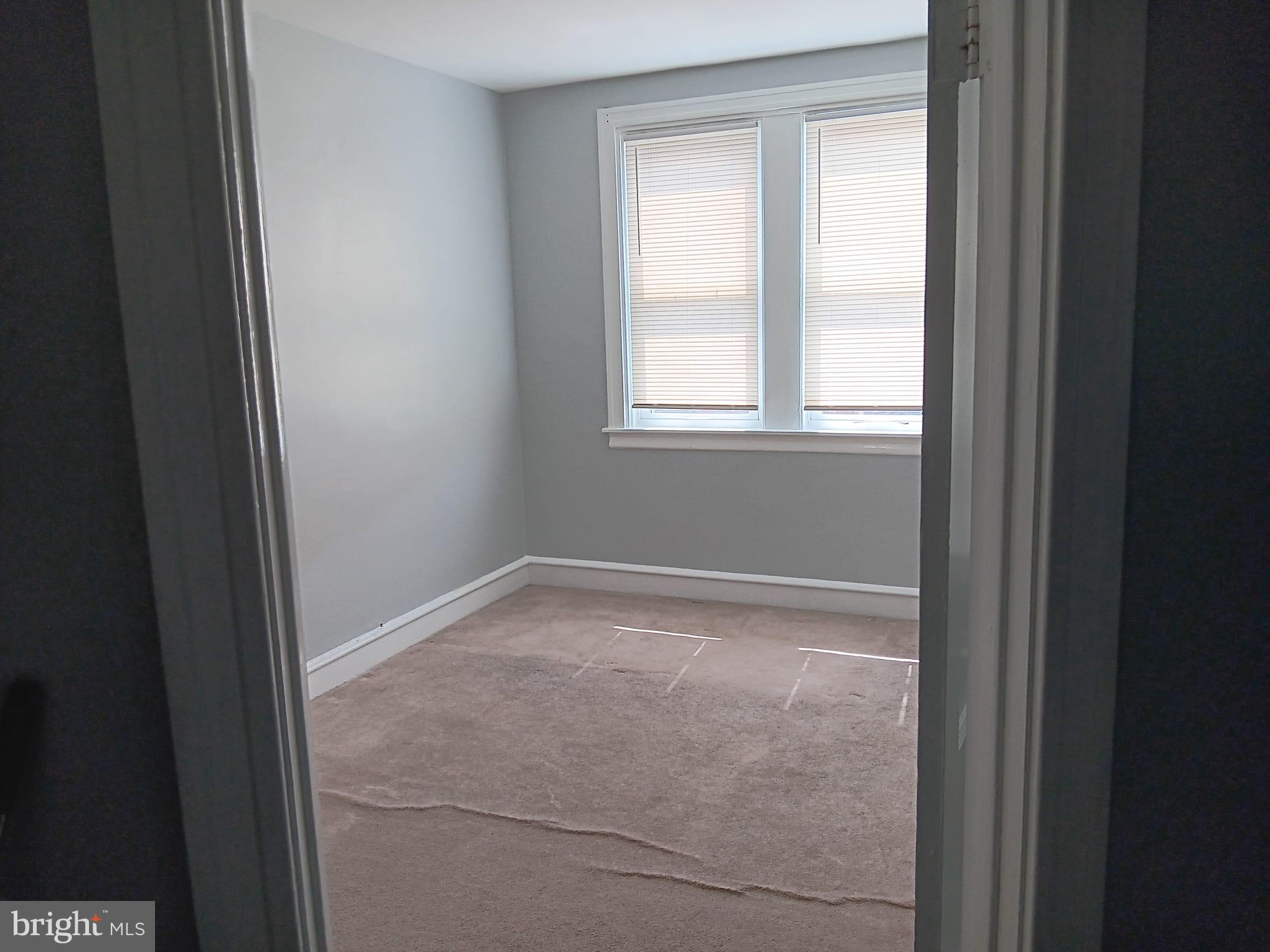 LAWNCREST - Residential