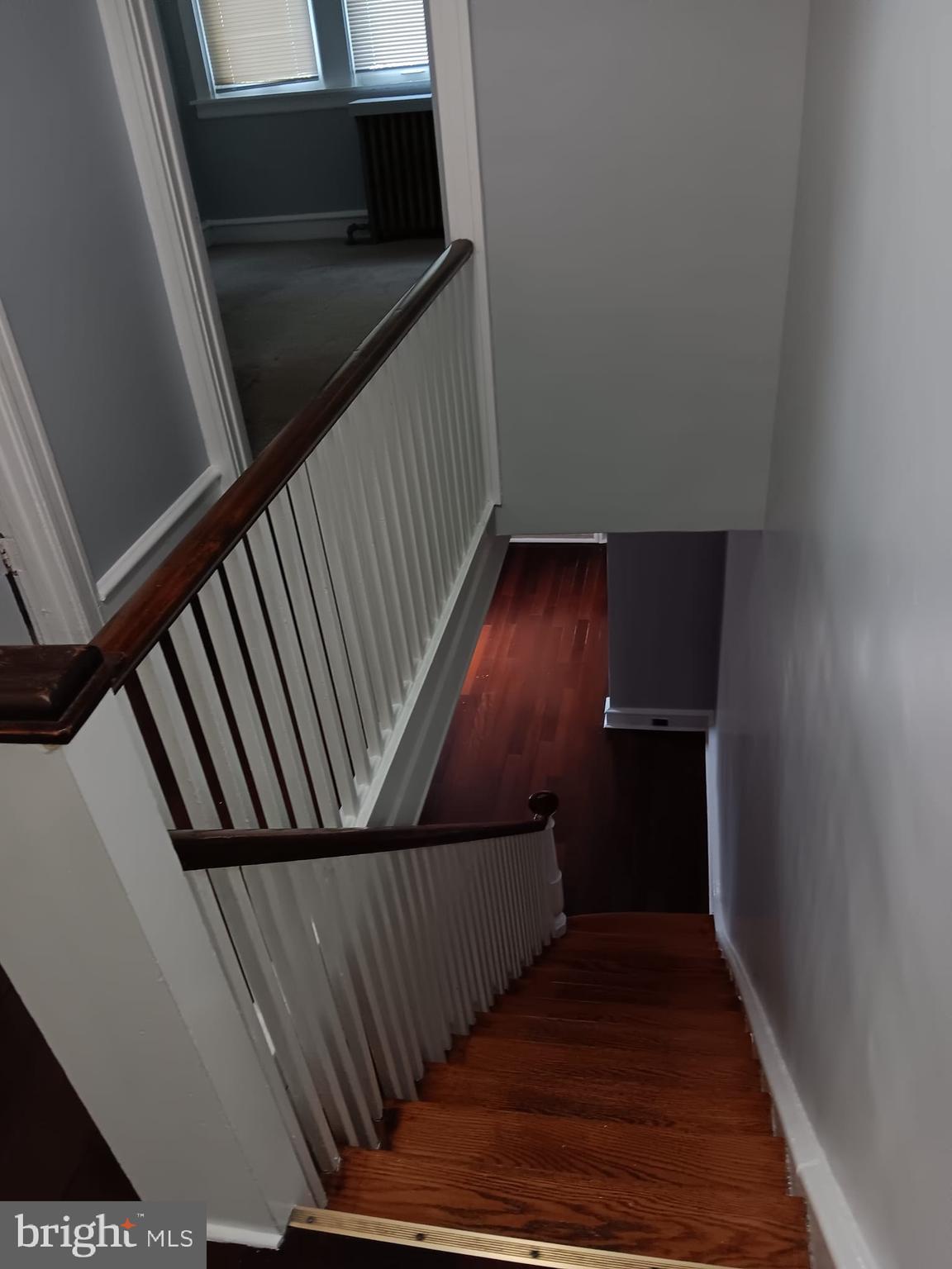 LAWNCREST - Residential