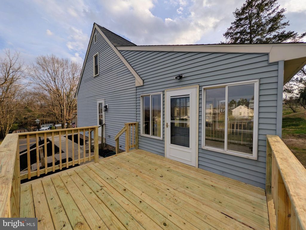 Photo of 520 Pitney Road, COLUMBIA, PA 17512 (MLS # PALA2082450)