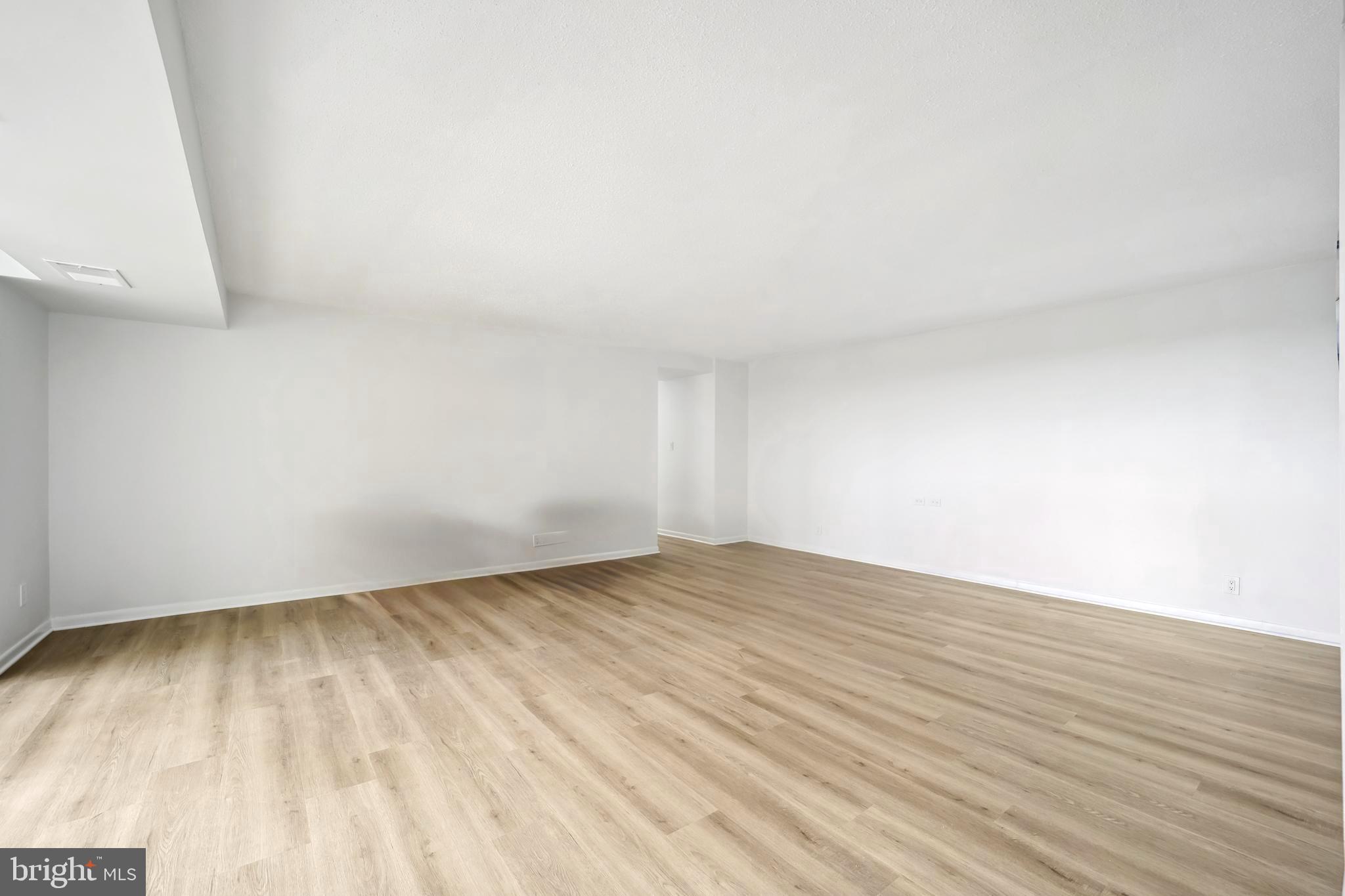 FRIENDSHIP HEIGHTS - Residential