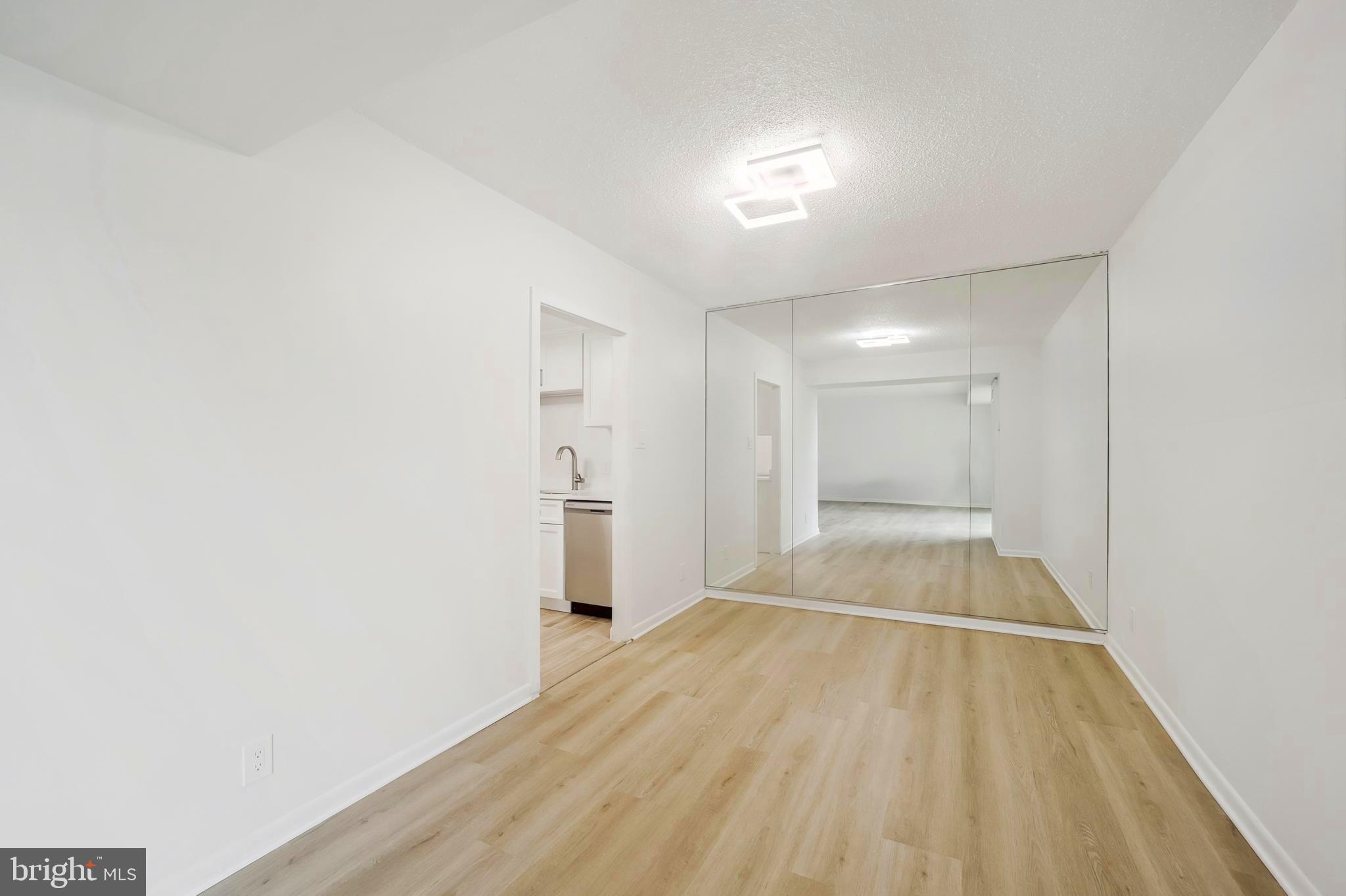 FRIENDSHIP HEIGHTS - Residential