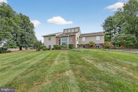 127 CLEARVIEW DRIVE DOWNINGTOWN PA 19335