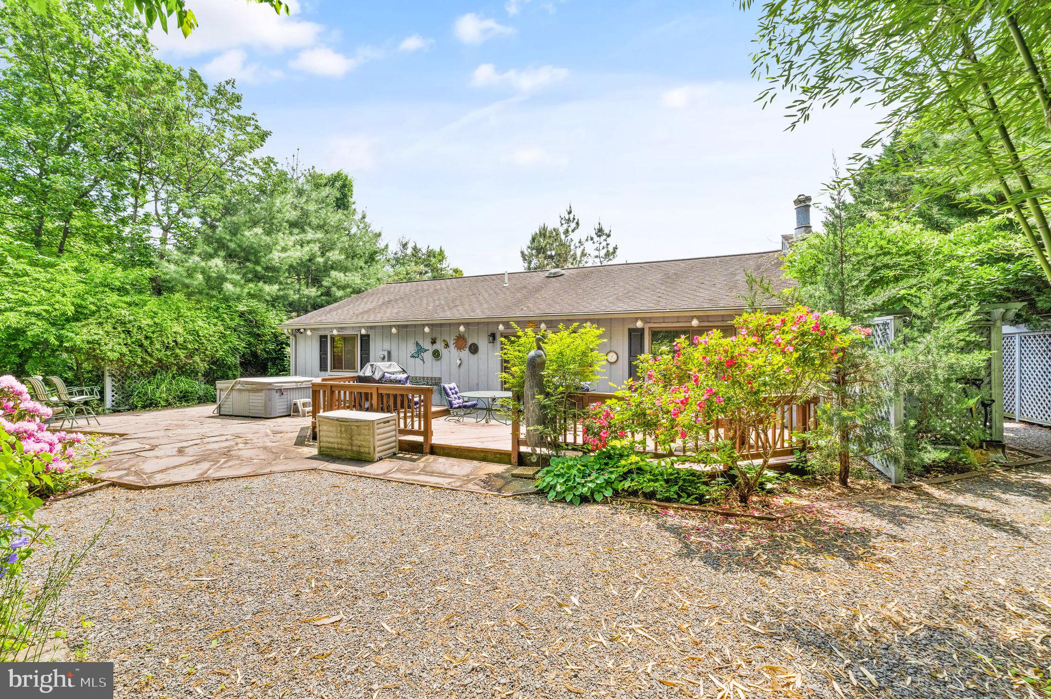 GRAPEWOOD ESTATES - Residential