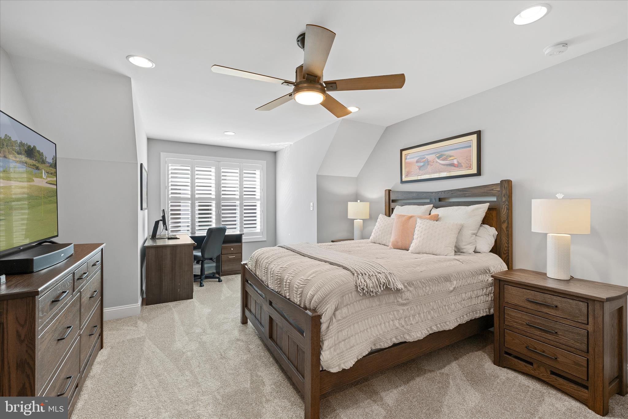 BAYSIDE - Residential