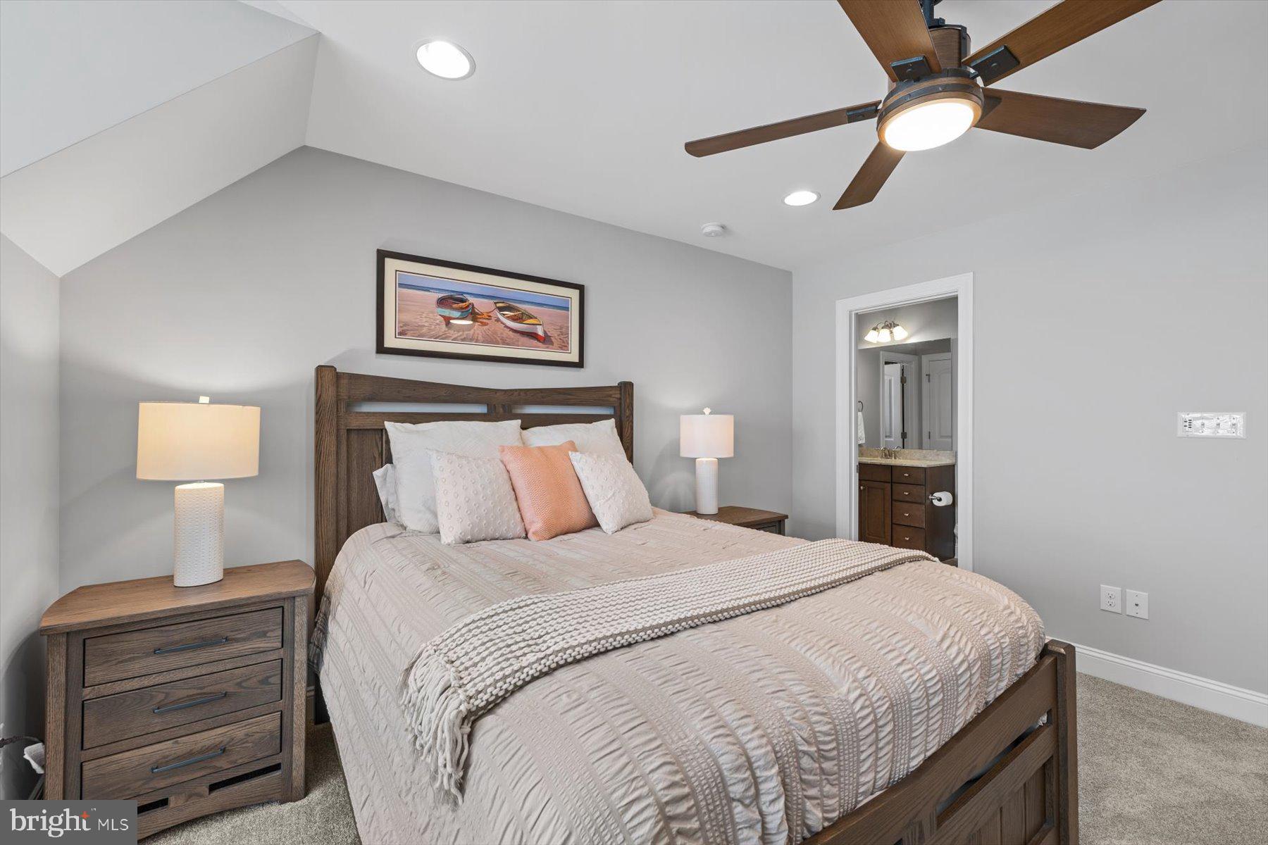 BAYSIDE - Residential