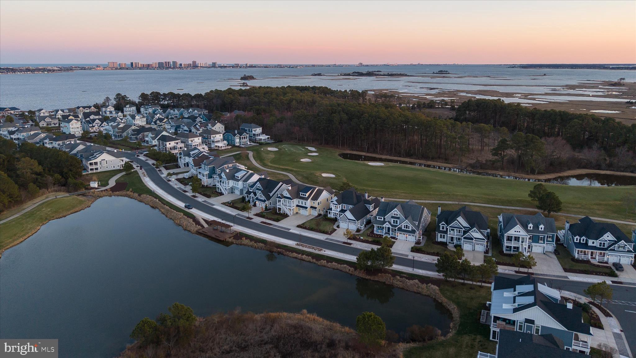 BAYSIDE - Residential