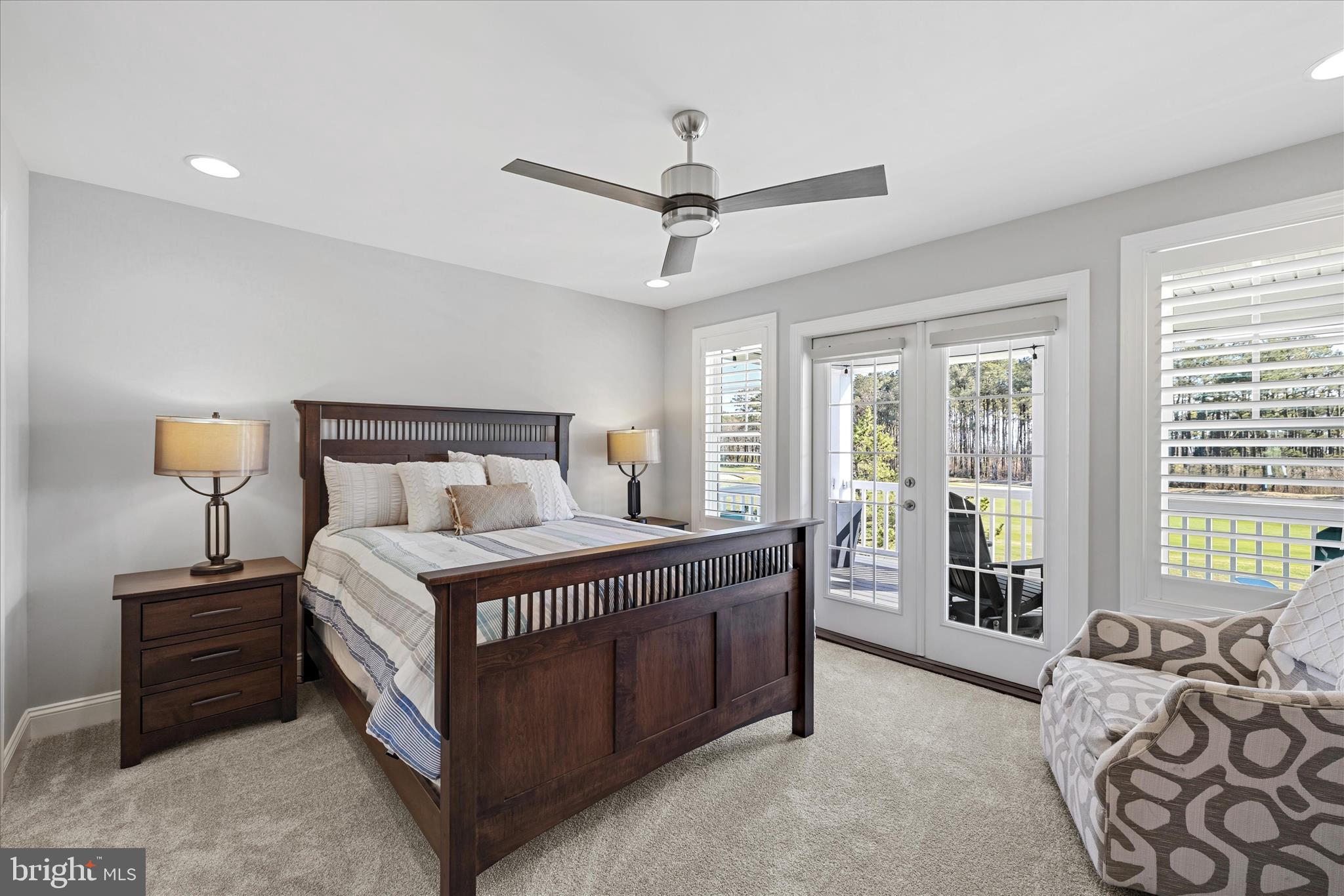 BAYSIDE - Residential