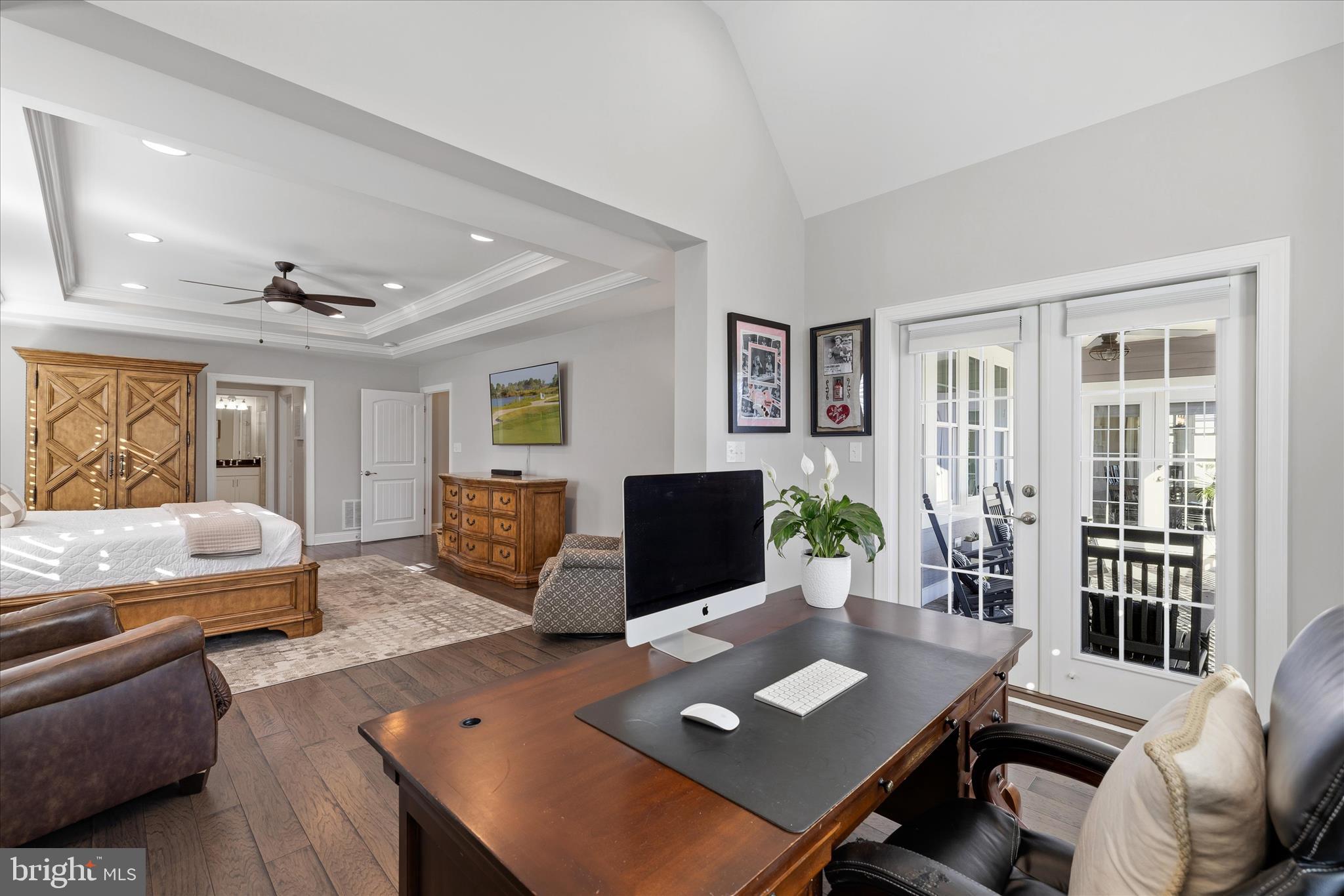 BAYSIDE - Residential