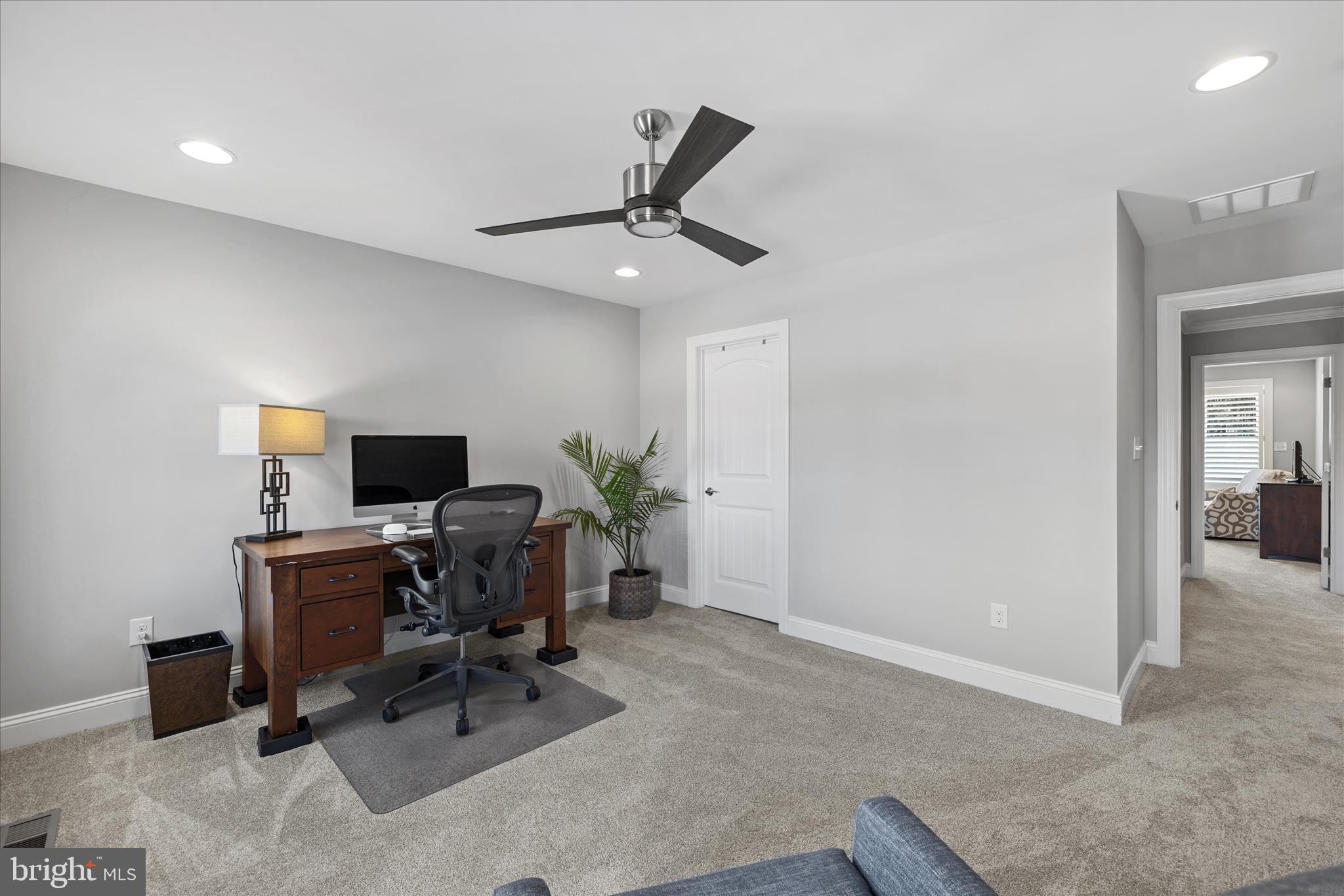 BAYSIDE - Residential