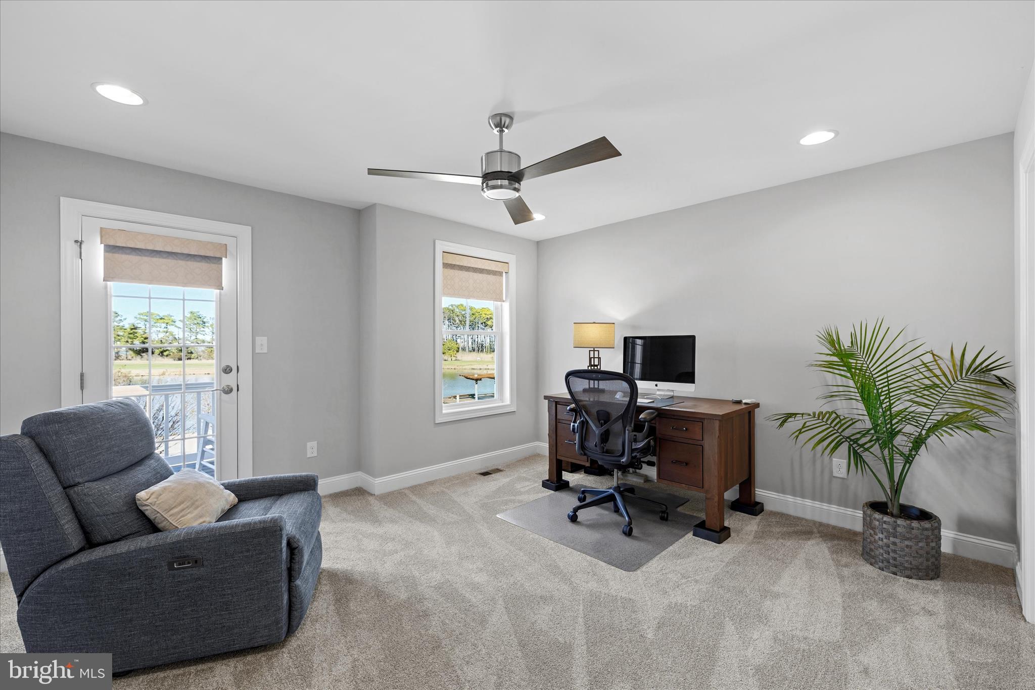 BAYSIDE - Residential