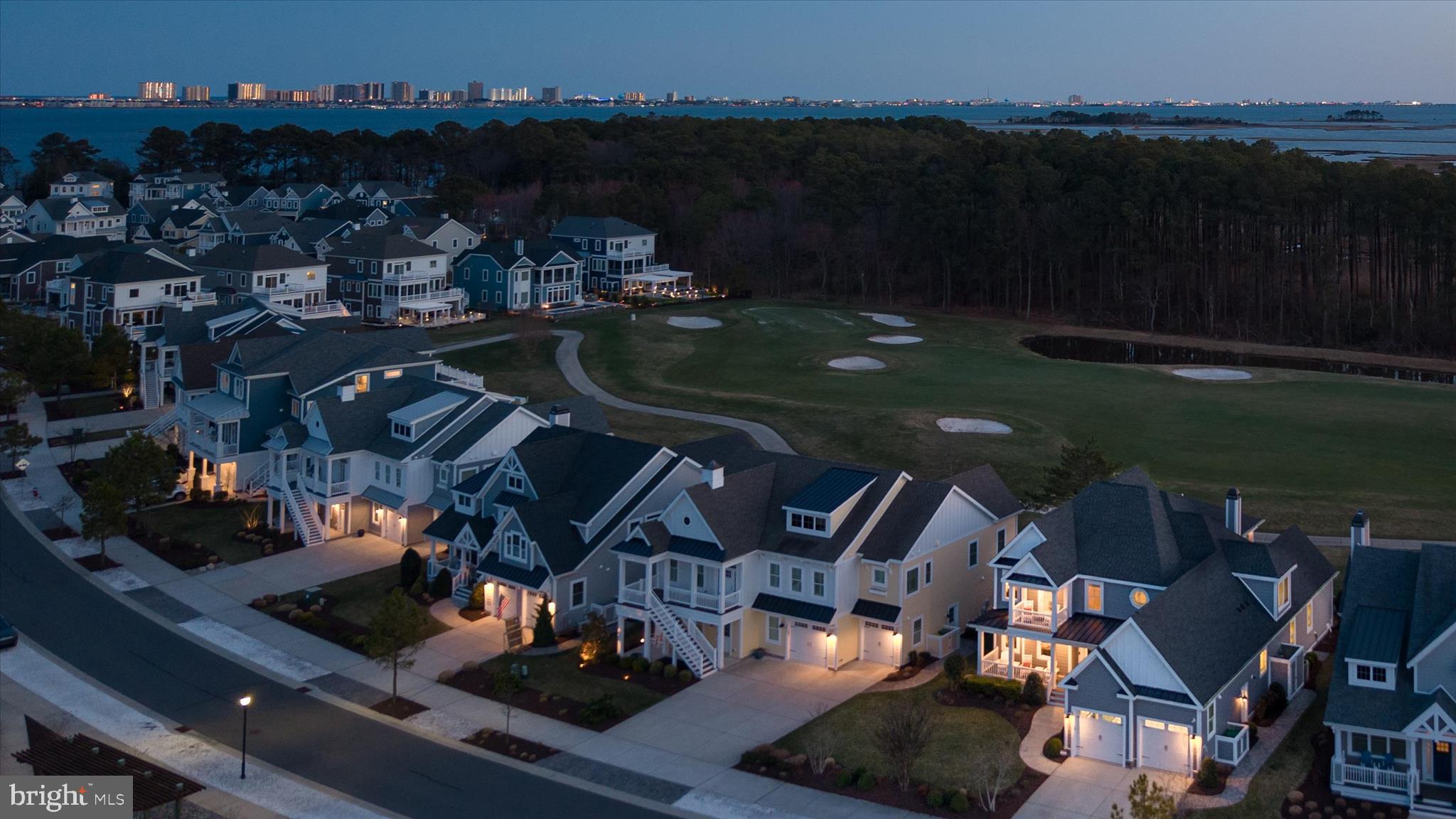 BAYSIDE - Residential