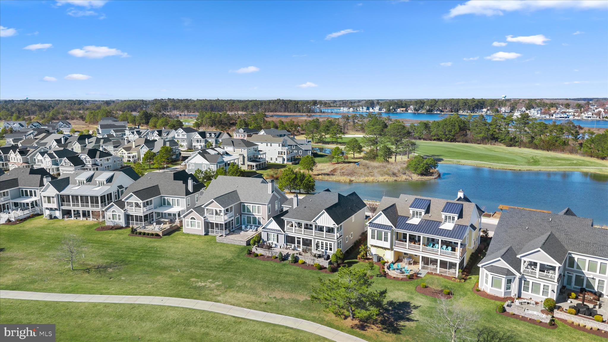 BAYSIDE - Residential