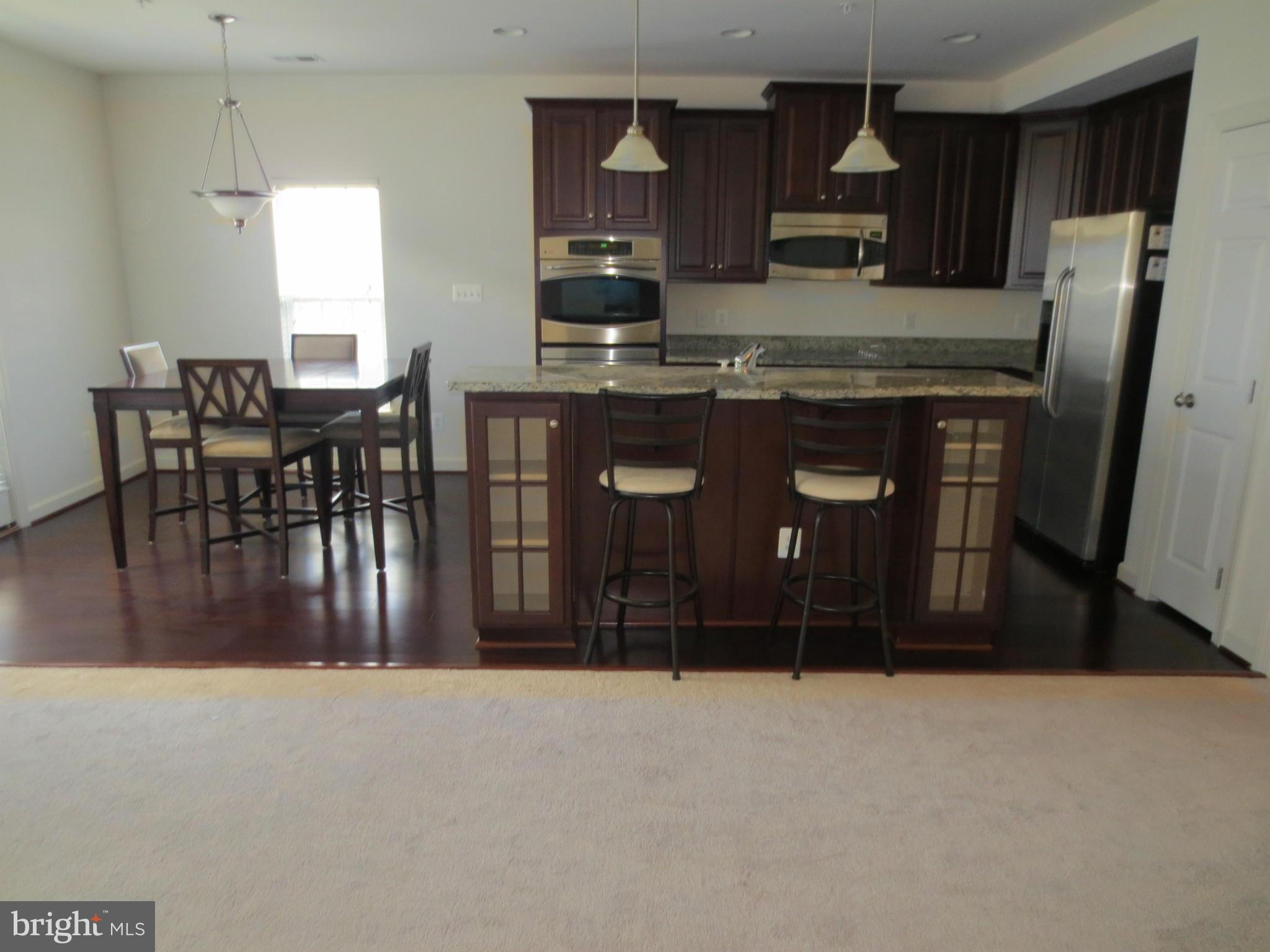 RESIDENCES AT SULLIVAN - Residential Lease