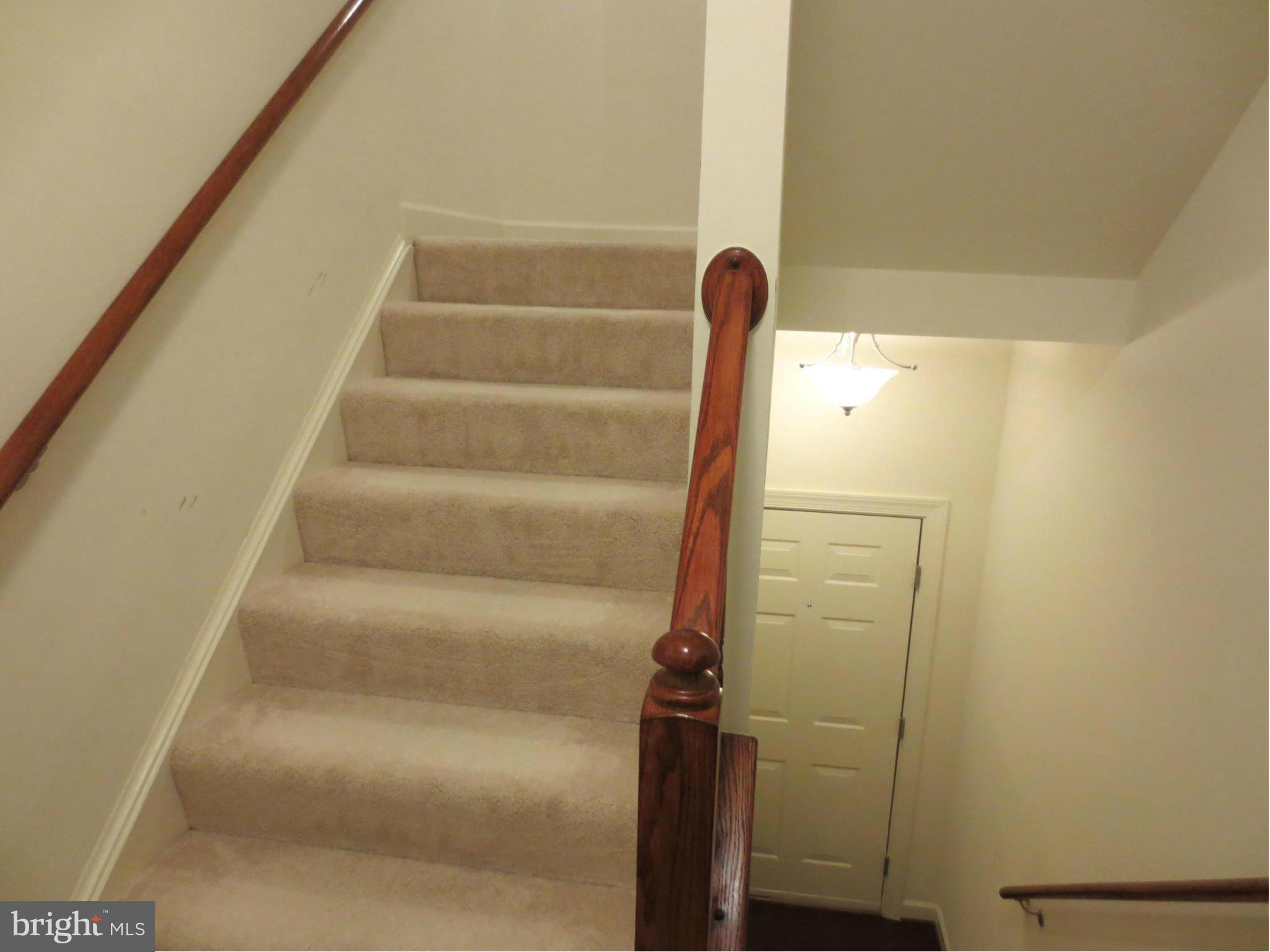 RESIDENCES AT SULLIVAN - Residential Lease