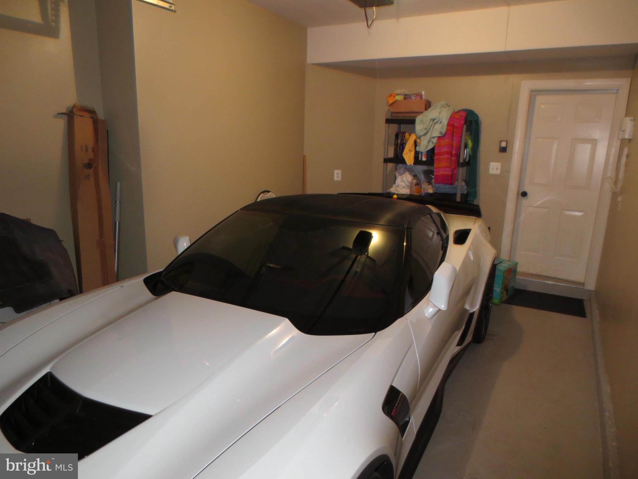 RESIDENCES AT SULLIVAN - Residential Lease