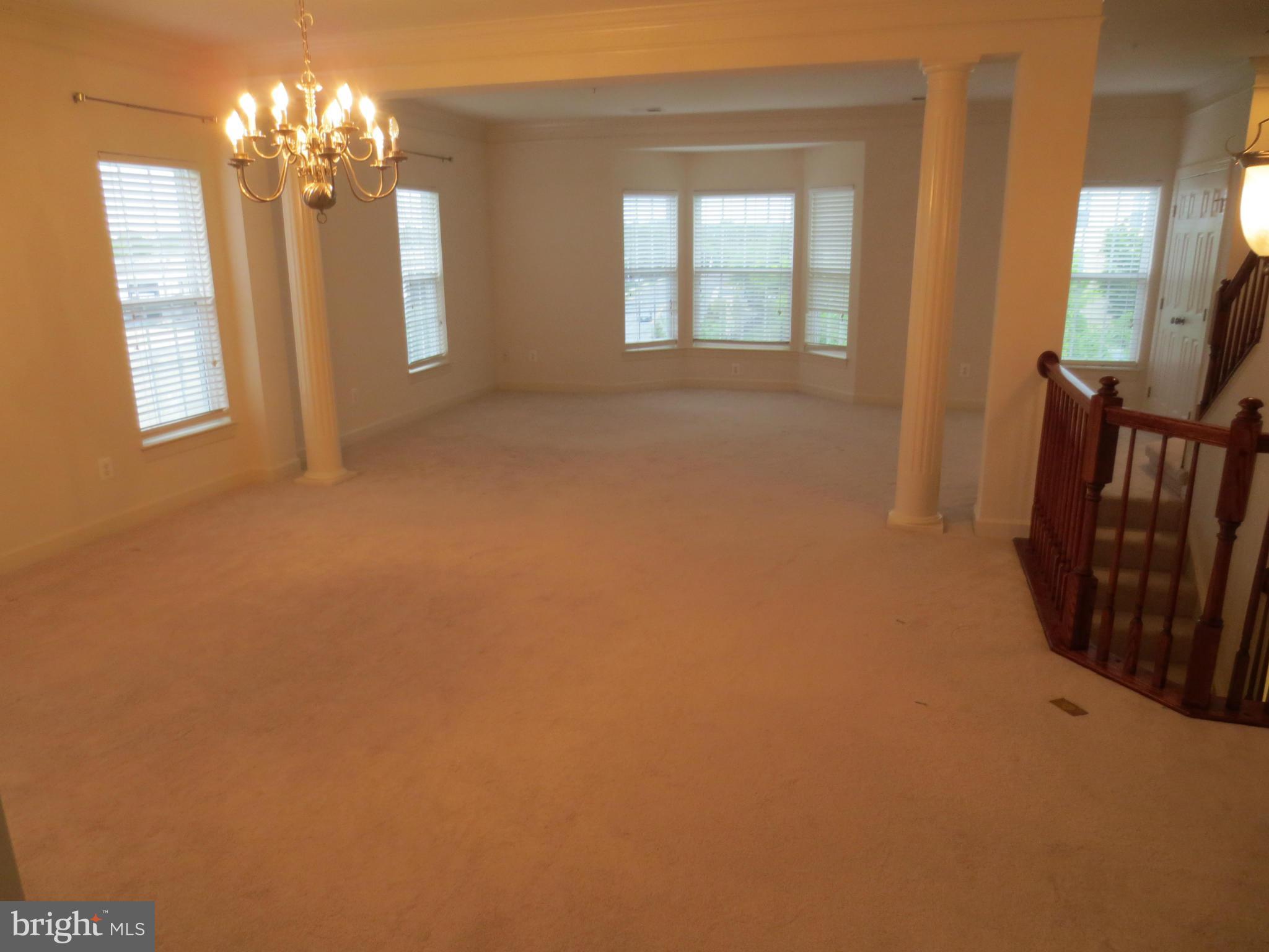 RESIDENCES AT SULLIVAN - Residential Lease