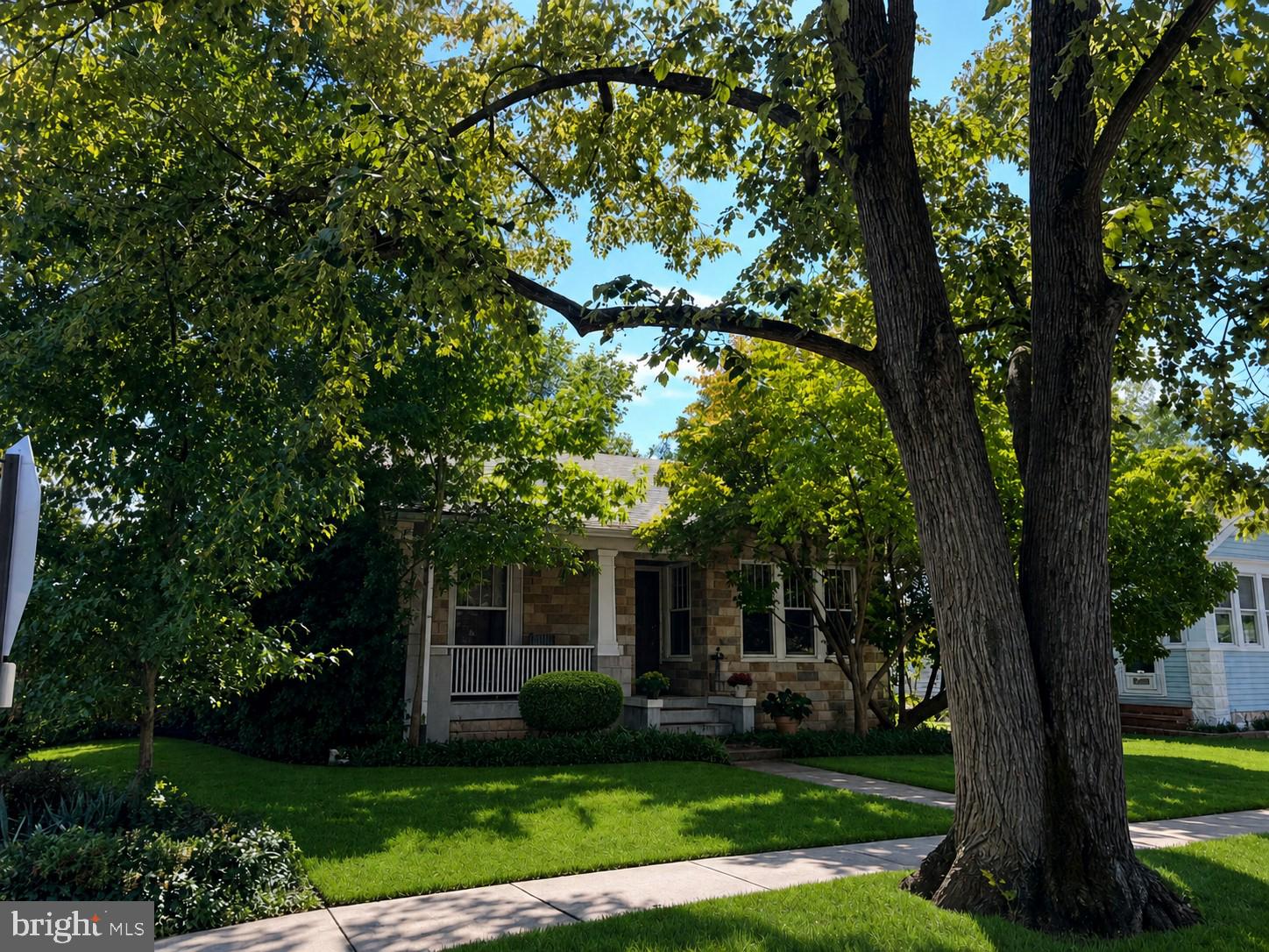 35 E WALNUT STREET