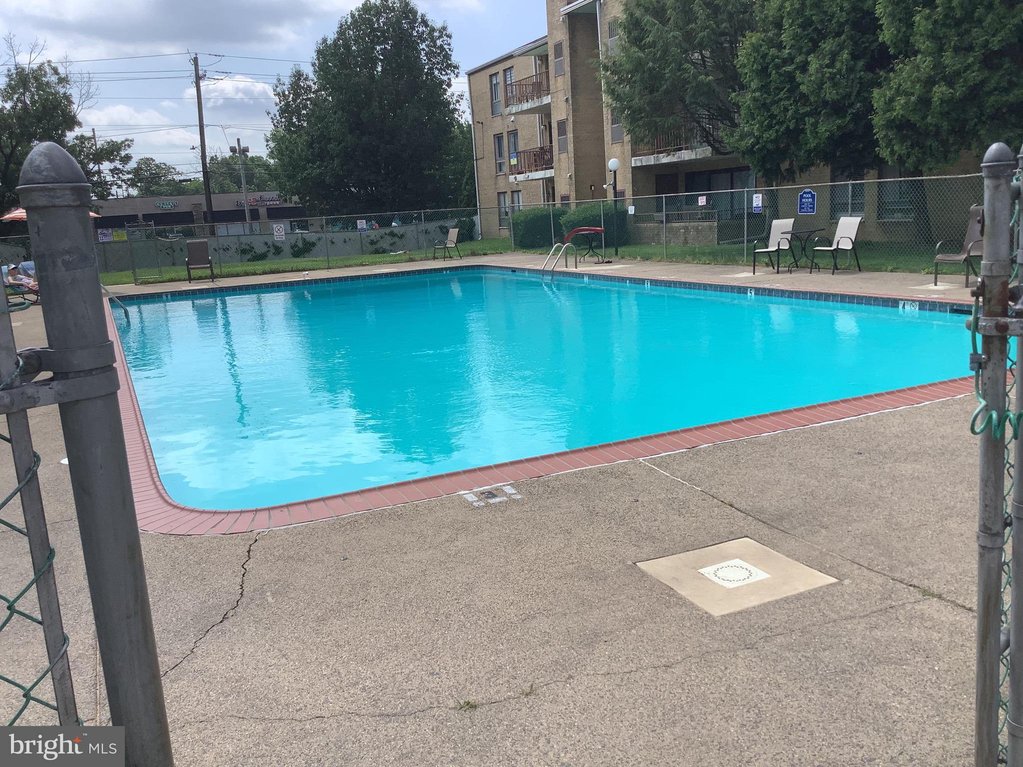 KREWSTOWN - Residential