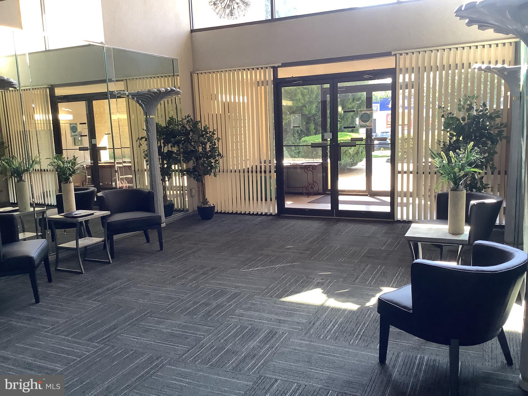 KREWSTOWN - Residential