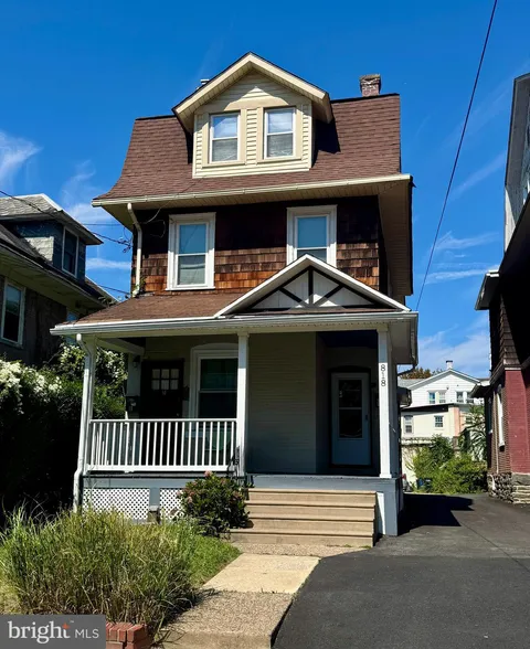 818 Clifford Avenue, Ardmore, PA MLS: PADE2103872