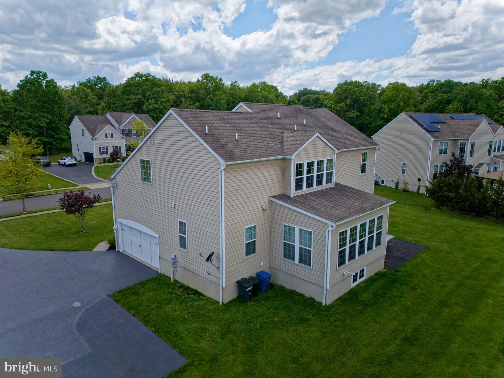 29 ENDEAVOR BOULEVARD