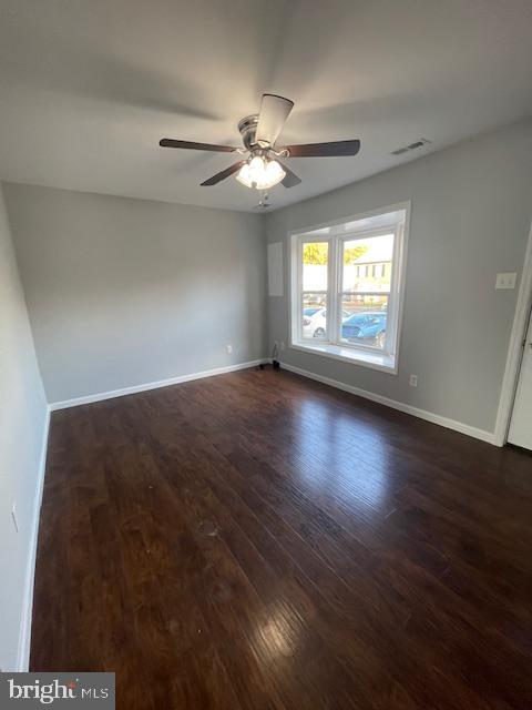 403 STRATHAVEN COURT