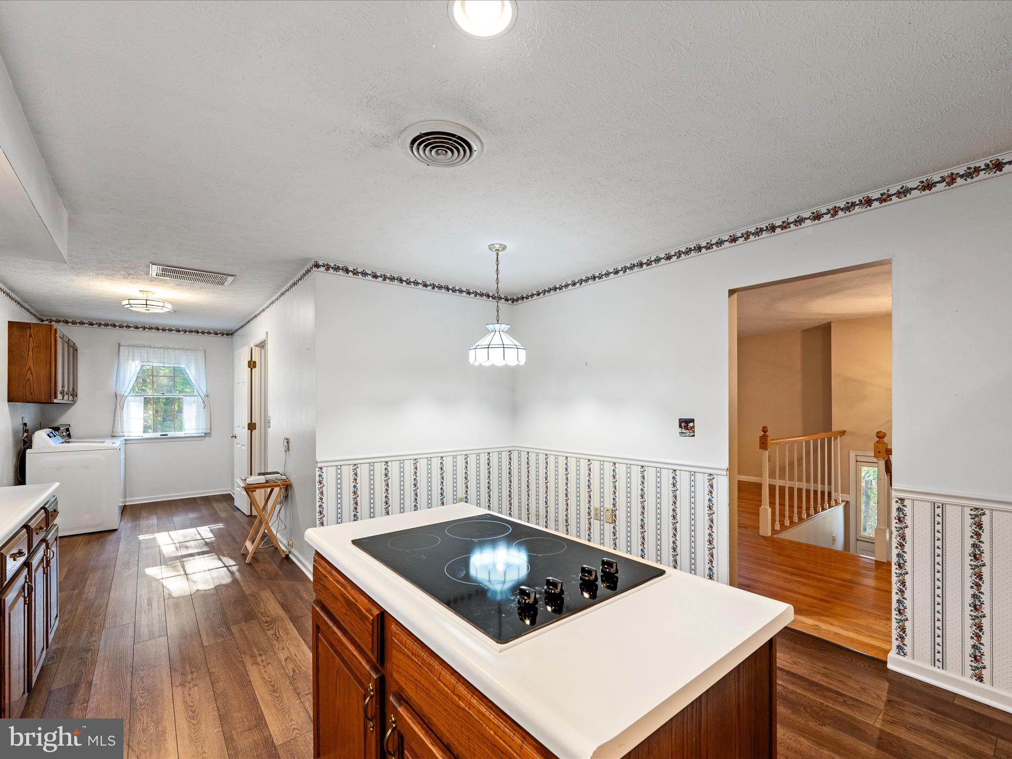 ROLLING ACRES - Residential