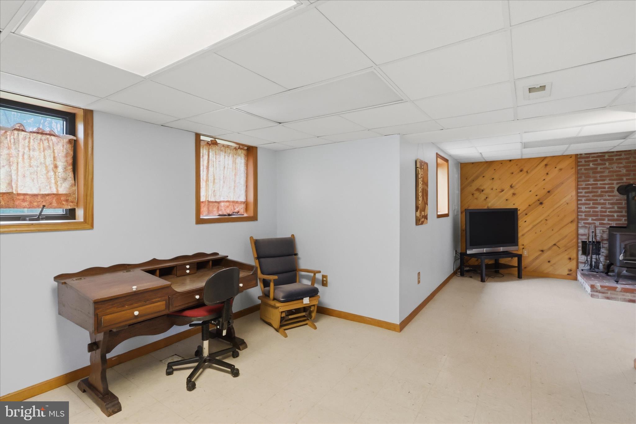 BUNKER HILL ESTATES - Residential