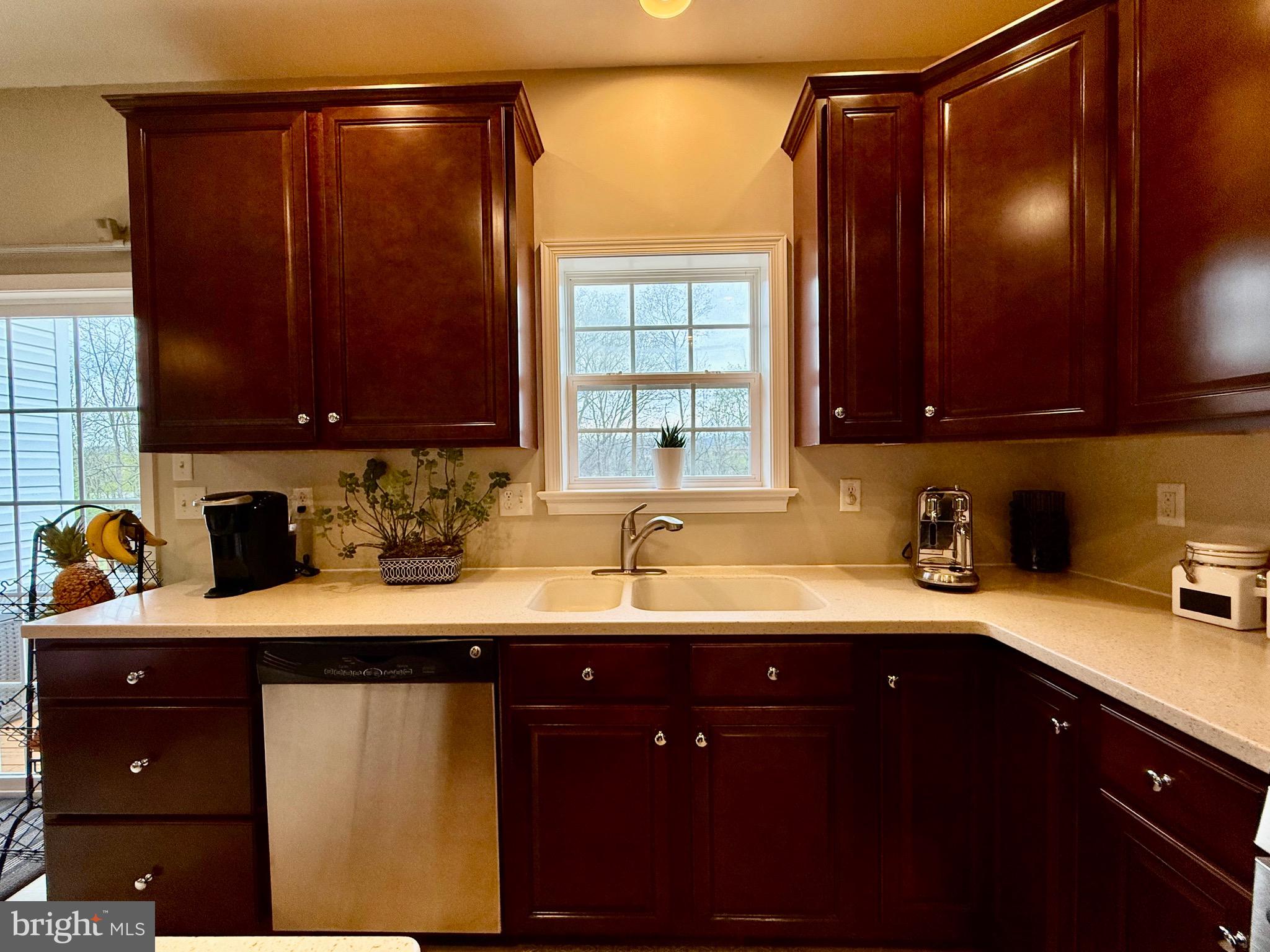 BOW CREEK - Residential